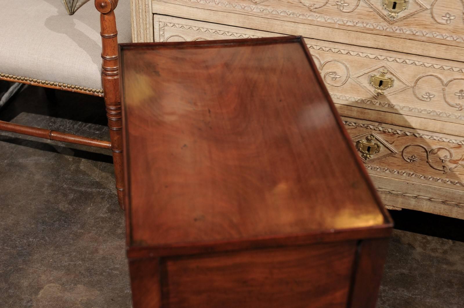 English 1880 Wooden Side Table with Tambour Door, Single Drawer and Tapered Legs 4