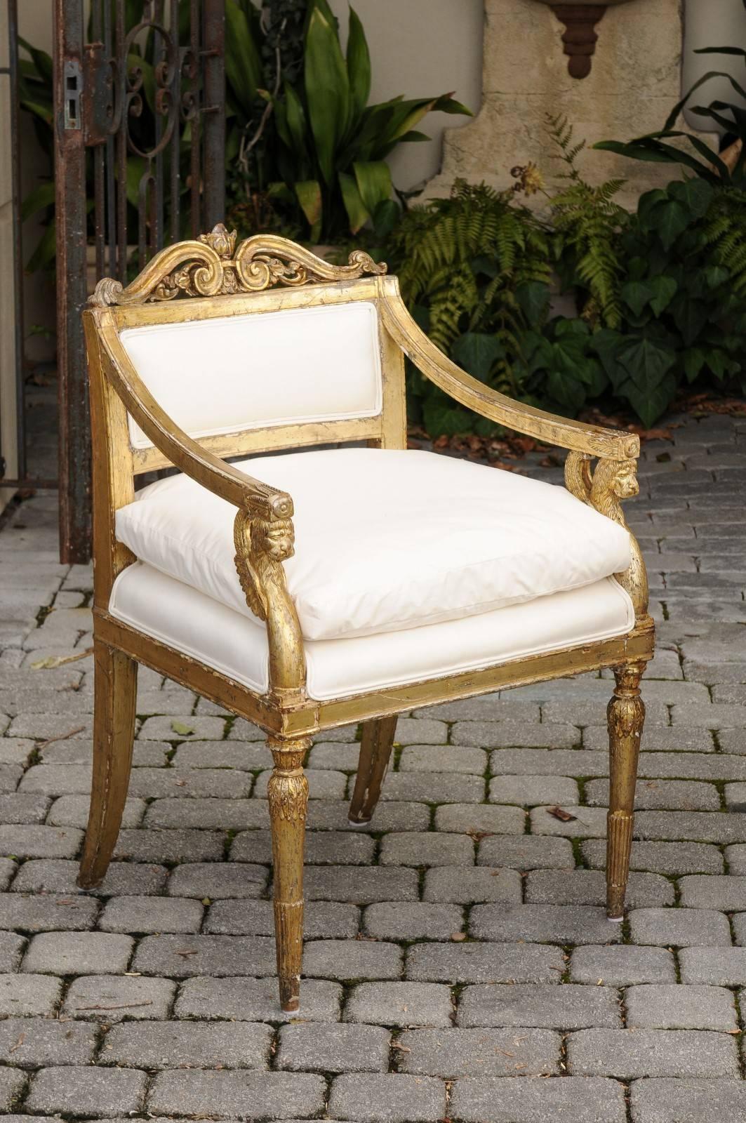 18th Century Pair of Italian Neoclassical Armchairs with Winged Lions from the Late 1790s