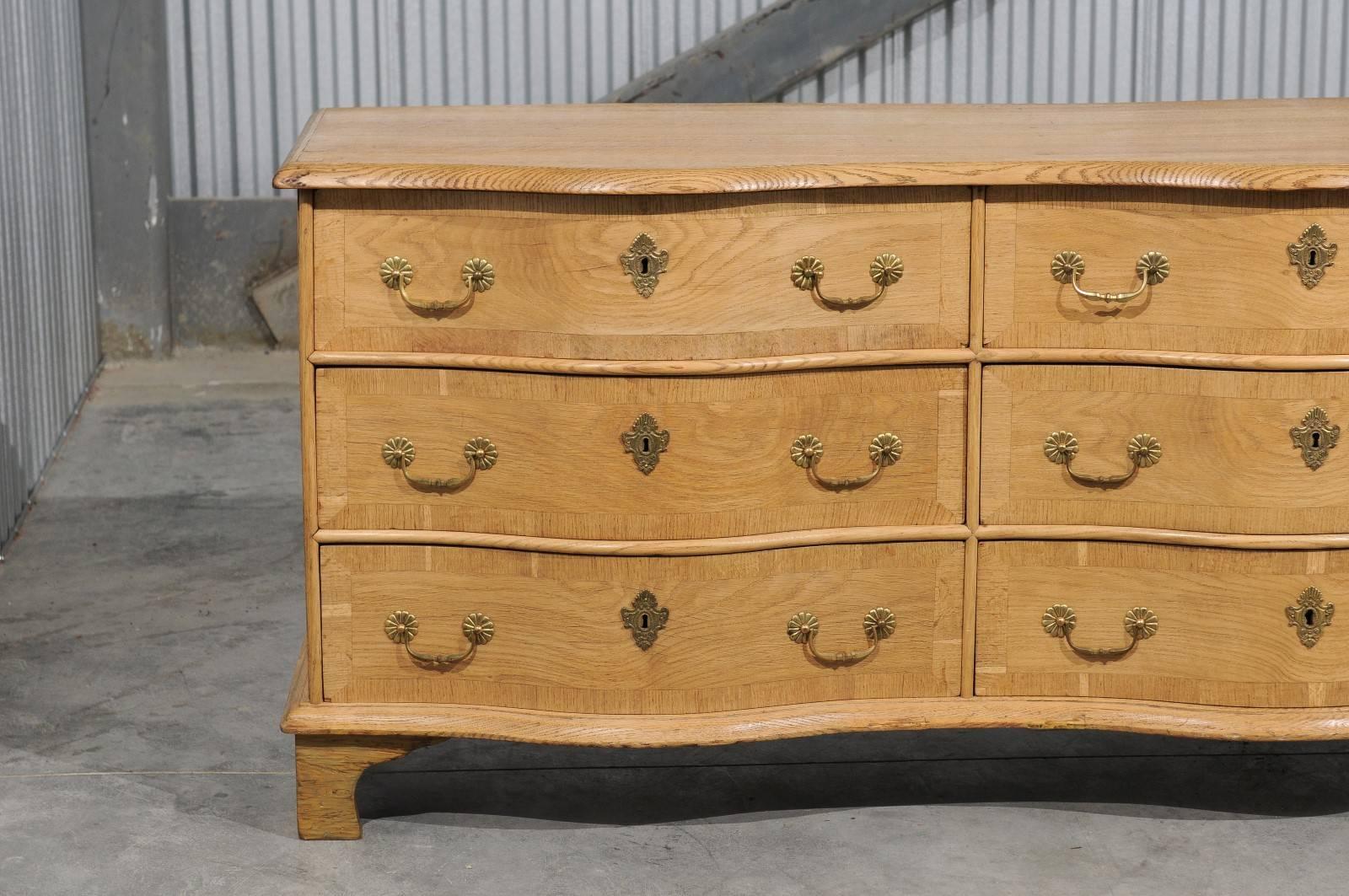19th Century Swedish 1840s Bleached Wood Dresser with Serpentine Front and Six Drawers
