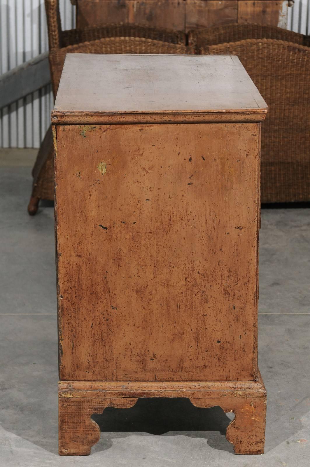 English 1800s George III Period Four-Drawer Painted Chest with Bracket Feet In Good Condition For Sale In Atlanta, GA