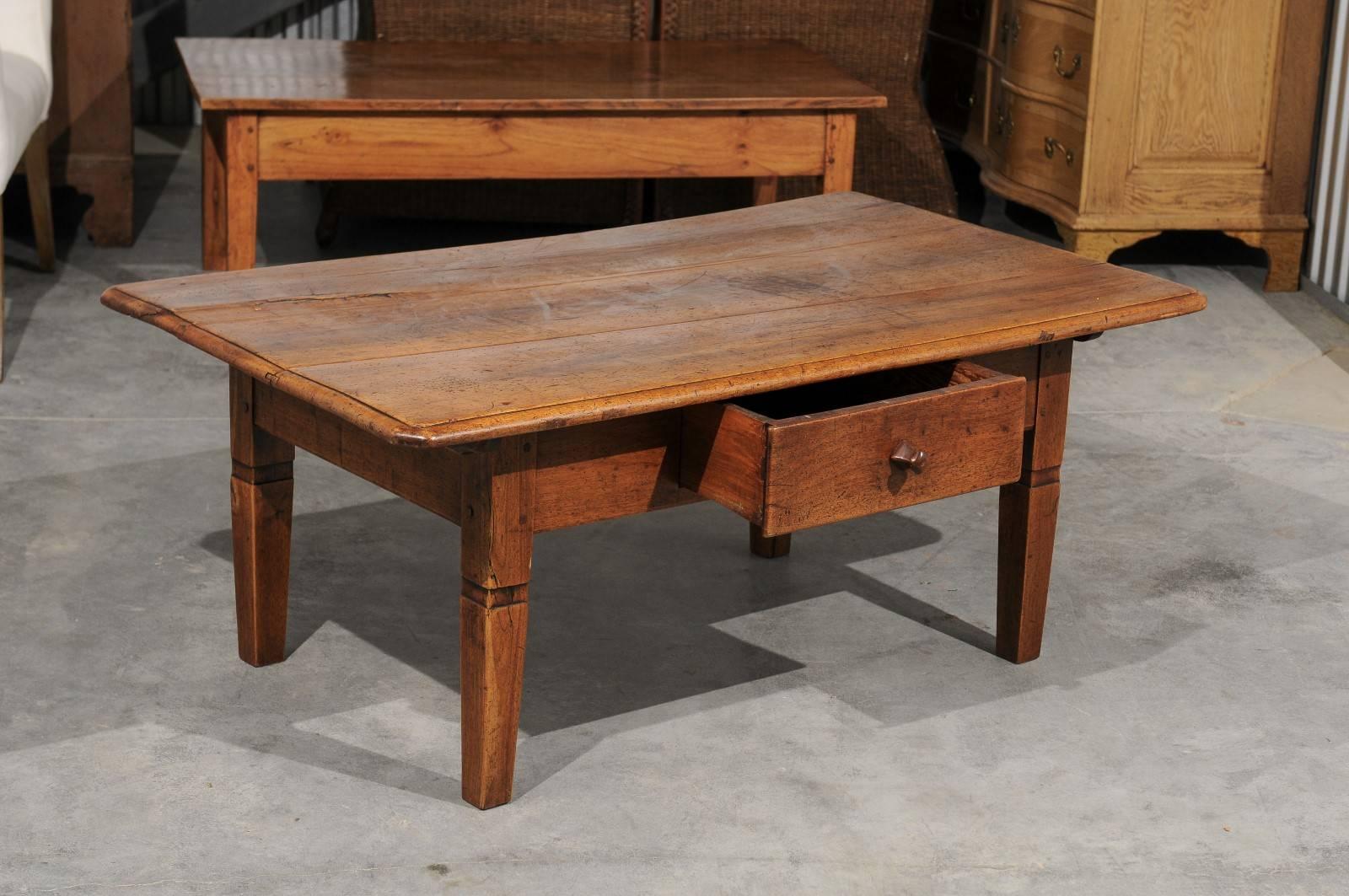 French Walnut Coffee Table with Single Drawer and Tapered Legs from the 1870s 5
