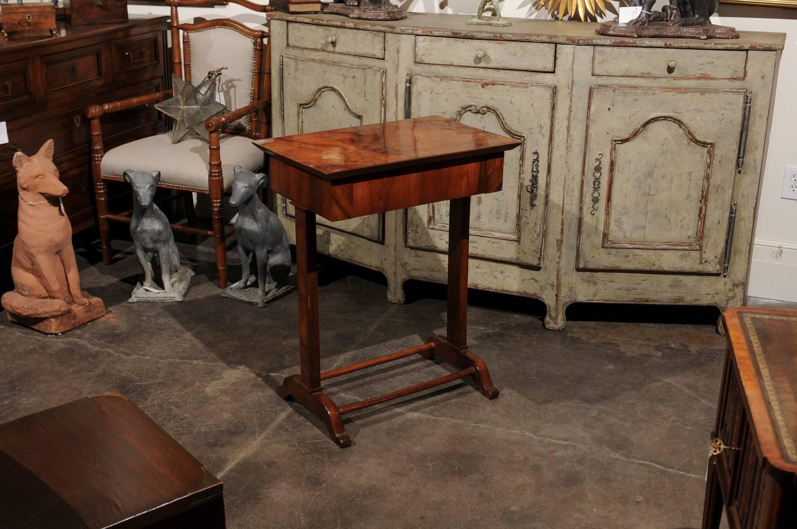 Veneer Austrian 1840s Petite Biedermeier Side Table with Frieze Drawer and Trestle Base