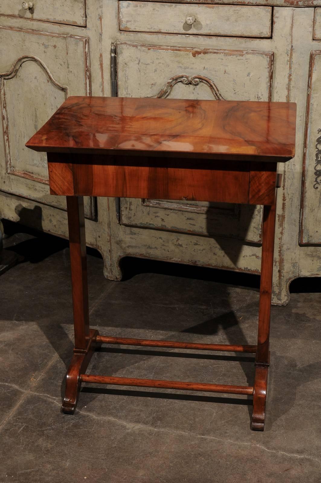 Austrian 1840s Petite Biedermeier Side Table with Frieze Drawer and Trestle Base 3