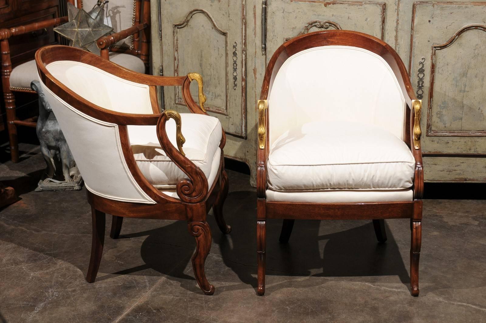 Pair of French Empire Style Tub Chairs with Brass Swan Motifs from the 1870s In Excellent Condition In Atlanta, GA