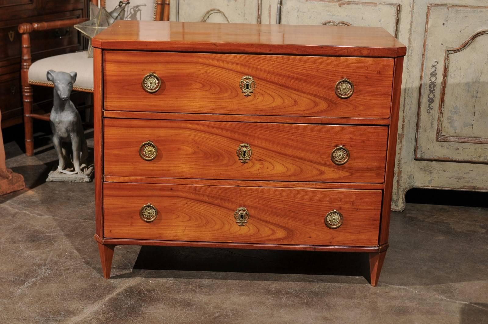 Austrian Biedermeier Three-Drawer Commode from the Mid-19th Century 6