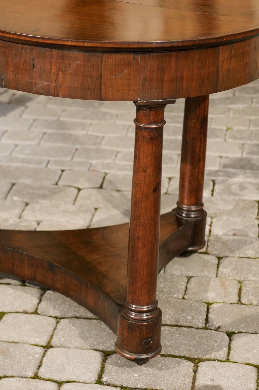 French 1870s Empire Style Walnut Round Center Table with Column-Shaped Legs 5