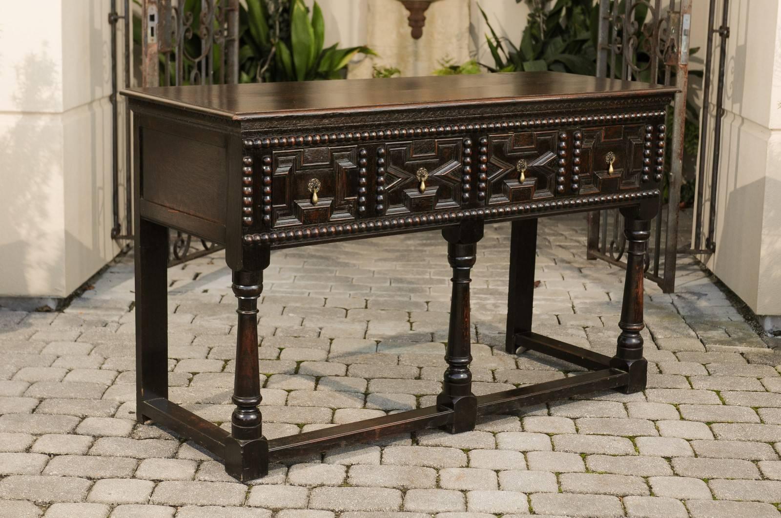 19th Century English 1880s Geometric Front Two-Drawer Dark Oak Server with Baluster Legs