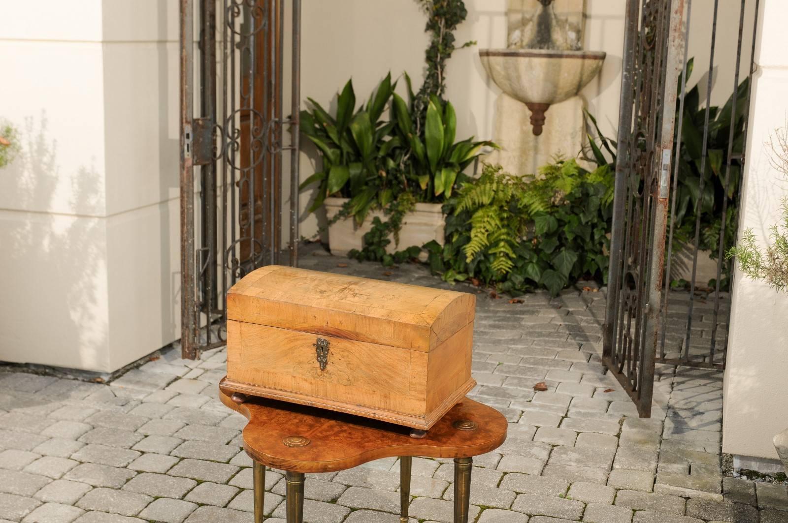 Veneer 1815 Biedermeier Austrian Decorative Box with Arched Lid and Burled Walnut