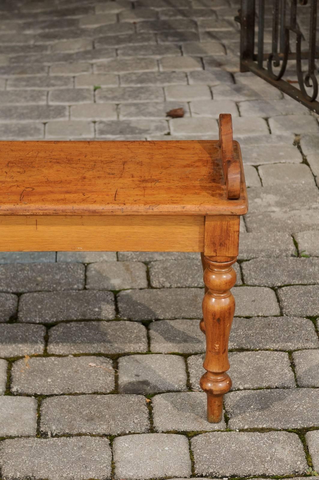 English Petite Oak Hall Bench with Turned Legs and Curly Arm Supports circa 1900 4