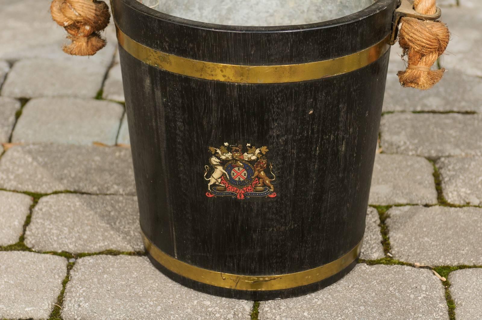 Rope English Oak Champaign Bucket with Coat of Arms from the Late 19th Century For Sale