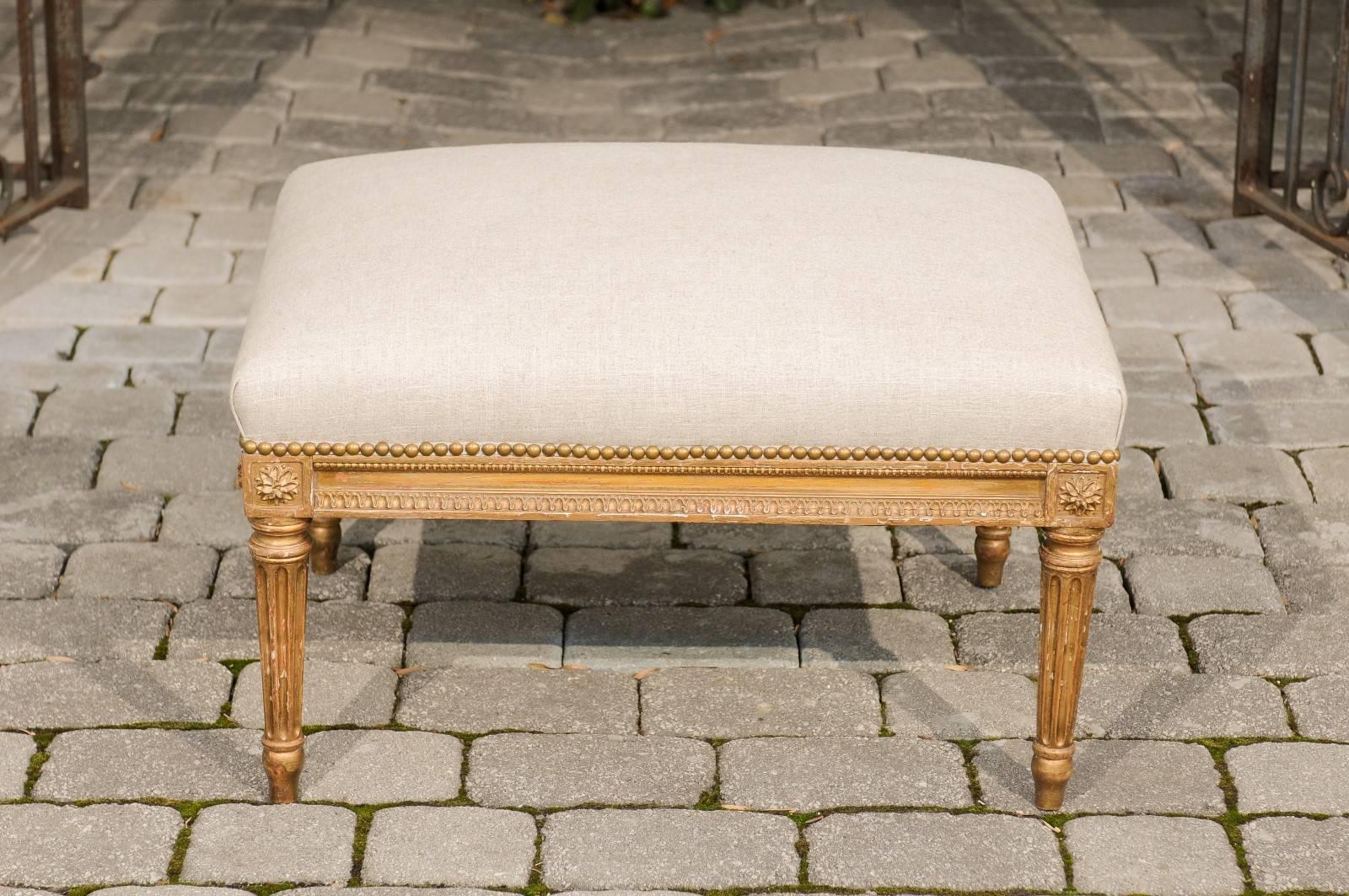 French Louis XVI Style 1920s Upholstered Ottoman with Giltwood Base and Rosettes 3