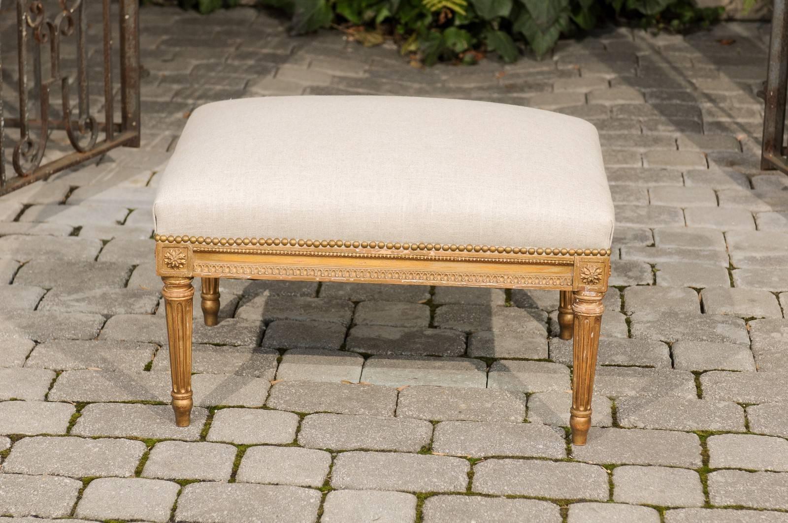 French Louis XVI Style 1920s Upholstered Ottoman with Giltwood Base and Rosettes 5