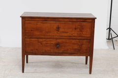 1800s Italian Neoclassical Period Walnut Two-Drawer Commode with Tapered Legs