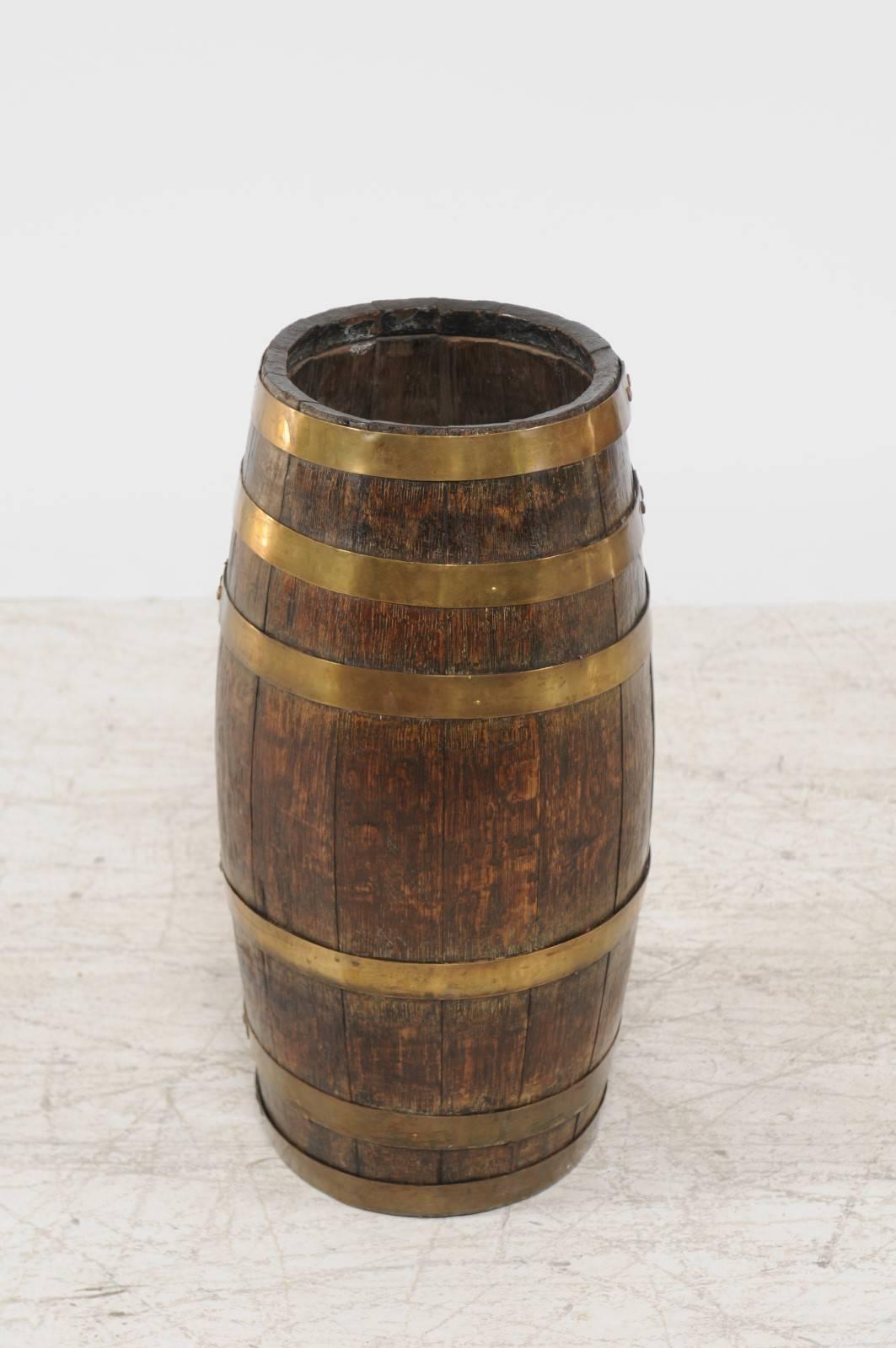 English Tall Oak Barrel with Brass Straps from the Late 19th Century 2