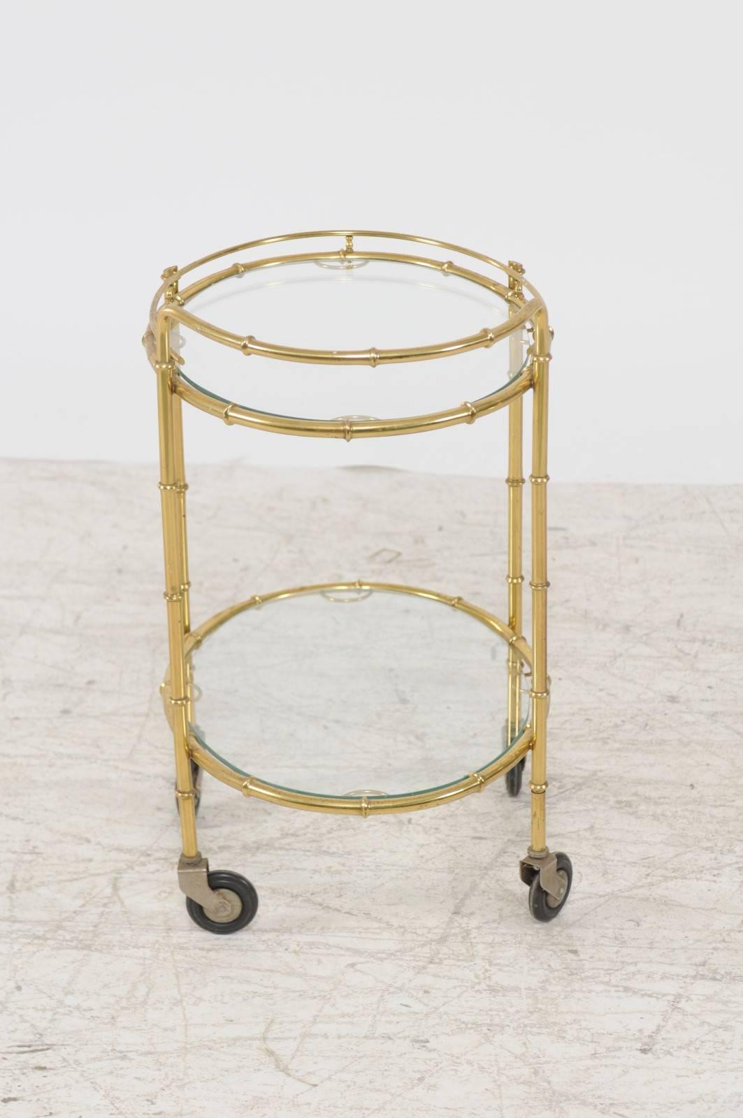 French Midcentury Brass Two-Tiered Oval Cart with Glass Shelves and Casters For Sale 3