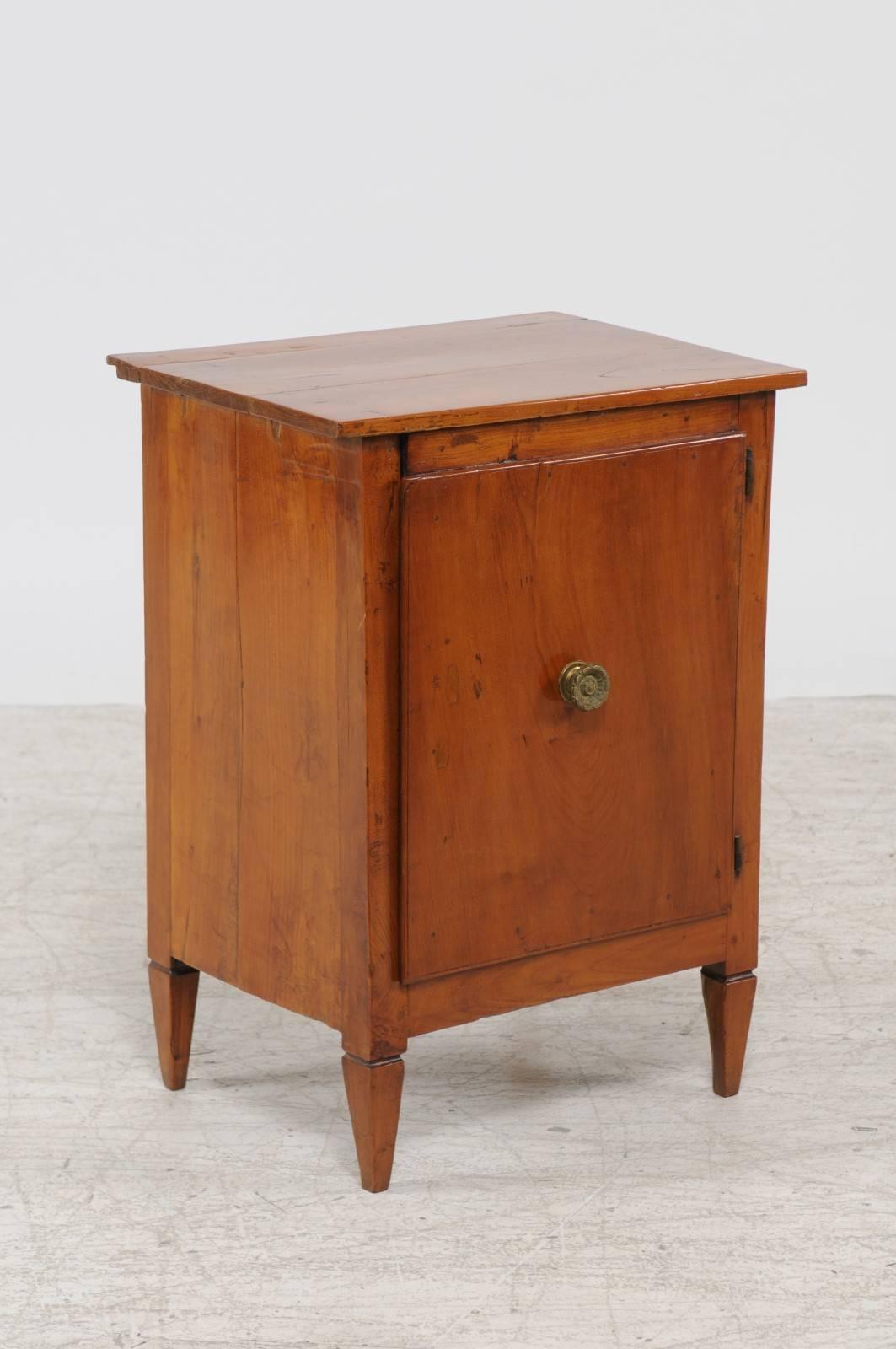 19th Century Petite 1800s Italian Neoclassical Walnut Single Door Cabinet with Tapered Feet For Sale