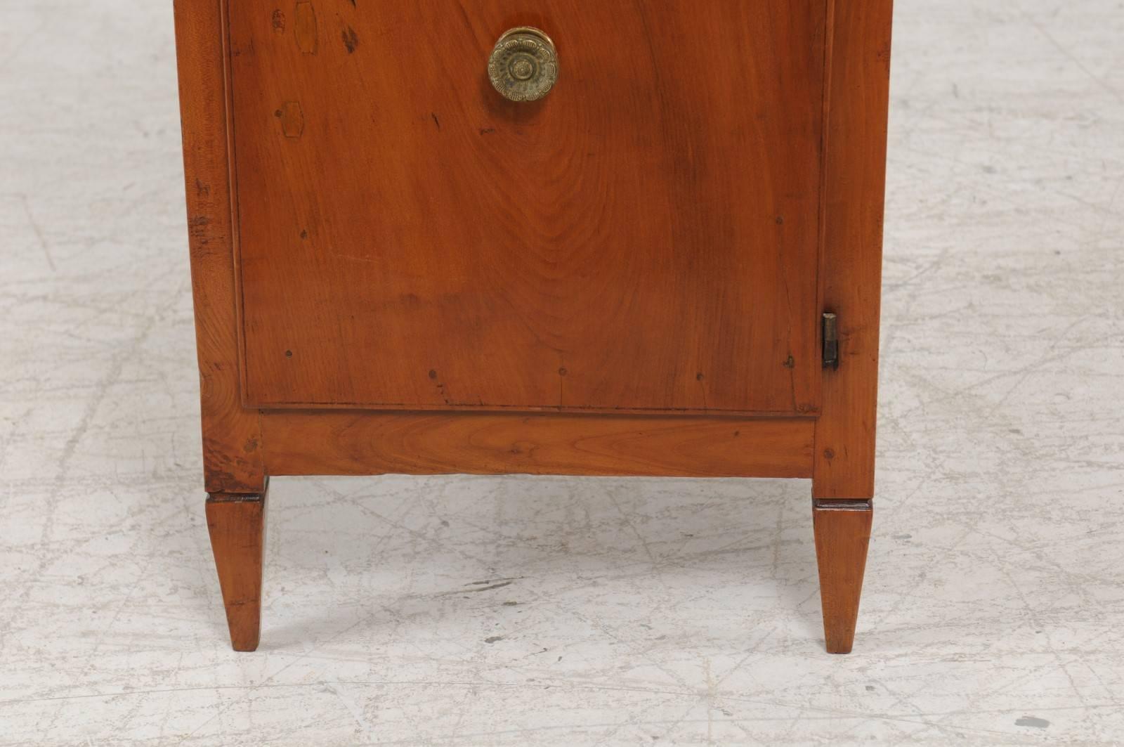 Petite 1800s Italian Neoclassical Walnut Single Door Cabinet with Tapered Feet For Sale 4