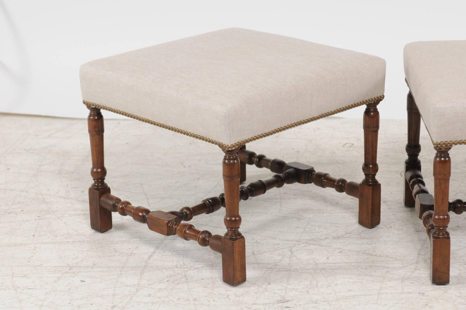 Pair of English Walnut Stools with Turned Legs and Cross Stretcher, circa 1870 In Good Condition In Atlanta, GA