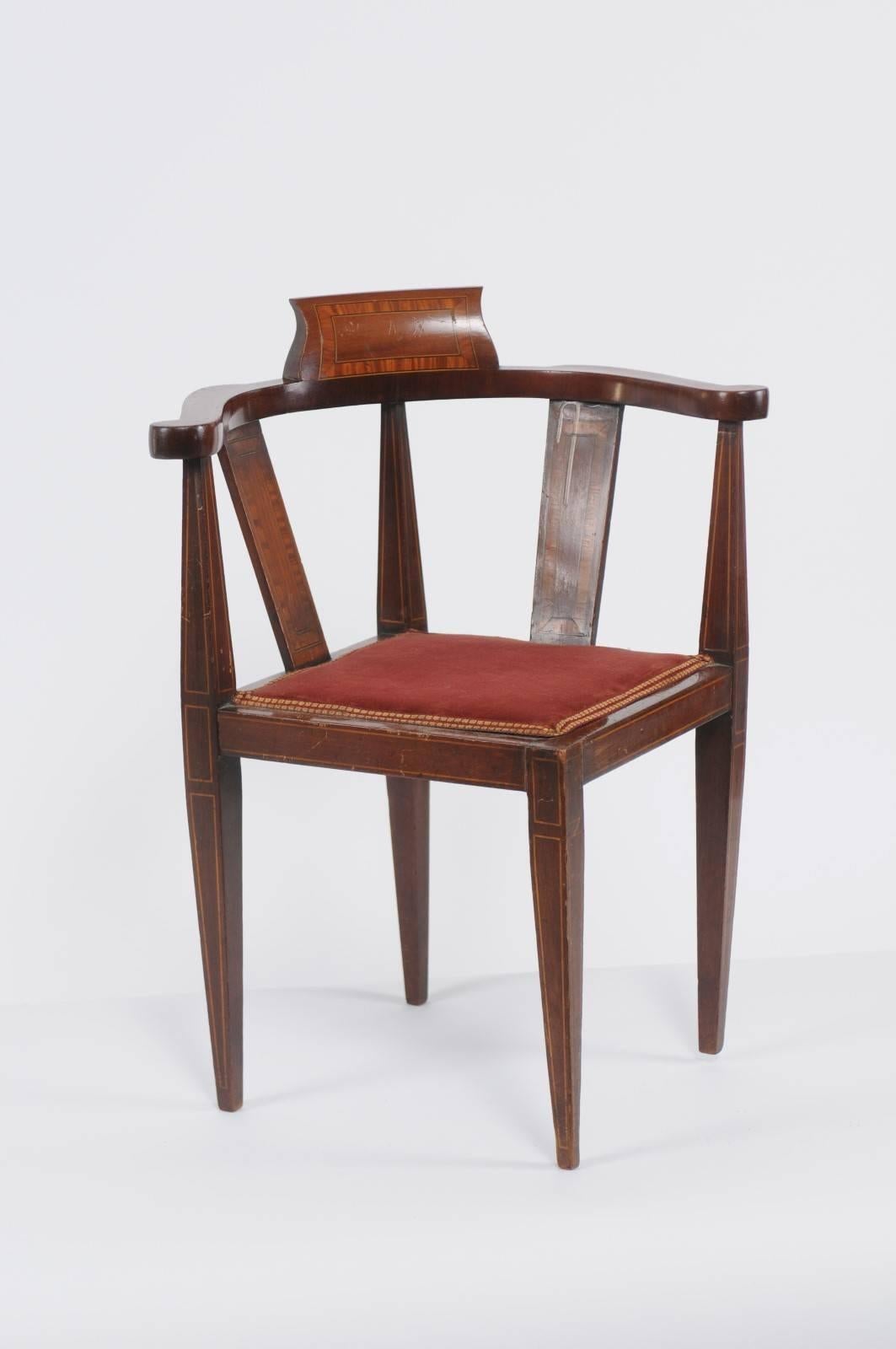 Inlay French 1900s Mahogany Corner Child Chair with Crossbanding and Tapered Legs For Sale