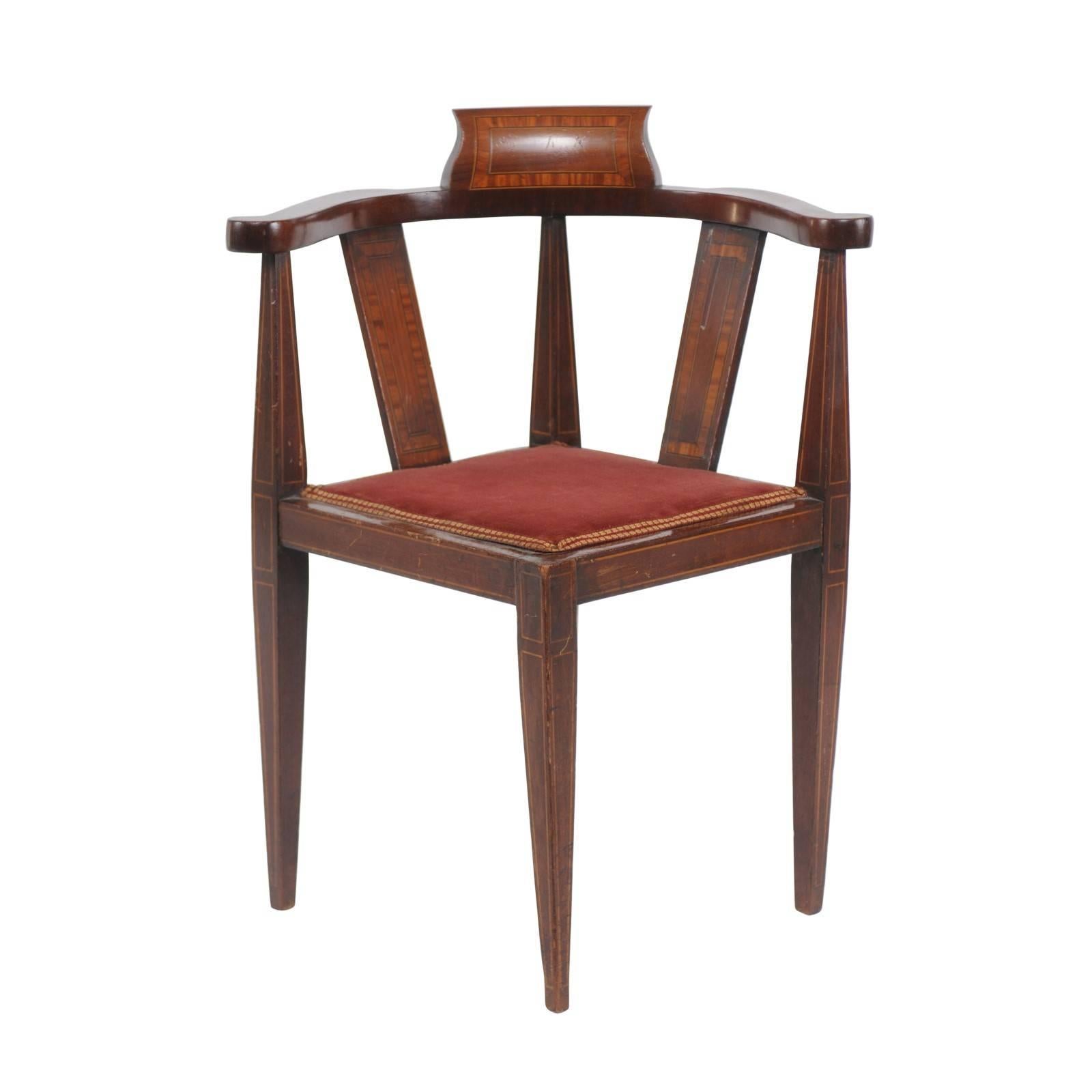 French 1900s Mahogany Corner Child Chair with Crossbanding and Tapered Legs For Sale