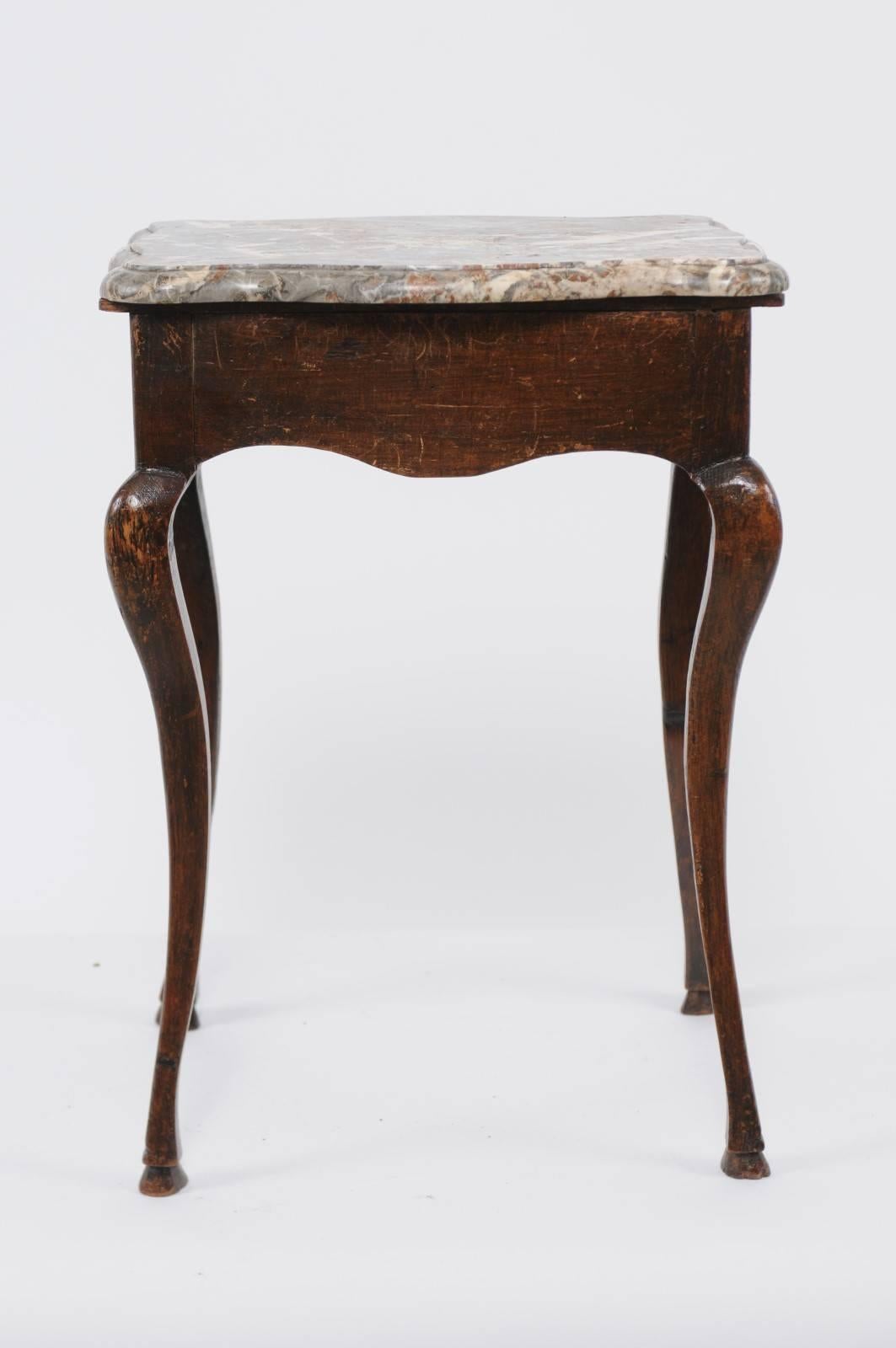 French Louis XV Style Walnut Side Table with Marble Top and Cabriole Legs, 1870s For Sale 2