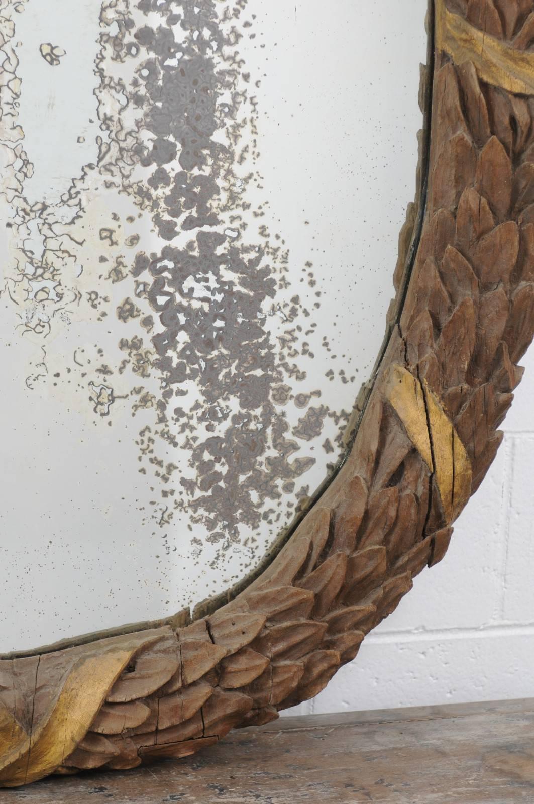 Oval French Neoclassical Parcel-Gilt Ribbon-Tied Wreath Mirror, circa 1880 In Good Condition In Atlanta, GA