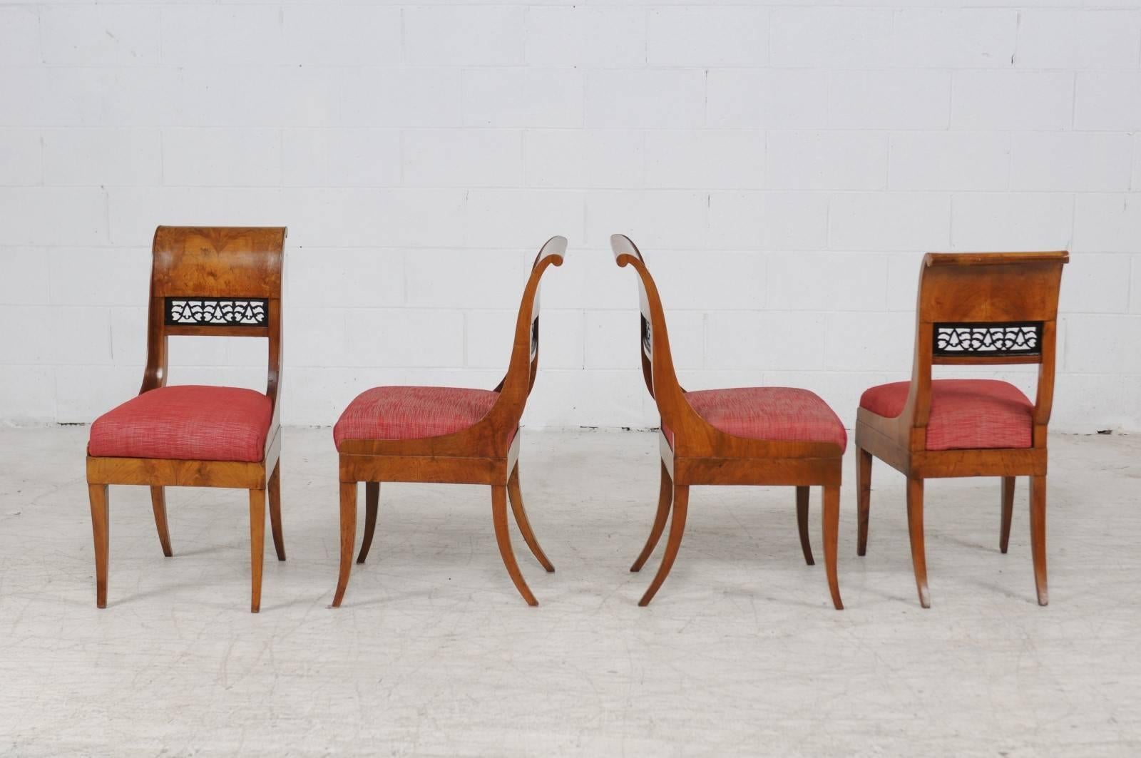 Wood Set of Four 1840s Austrian Biedermeier Period Chairs with Bookmarked Veneer For Sale
