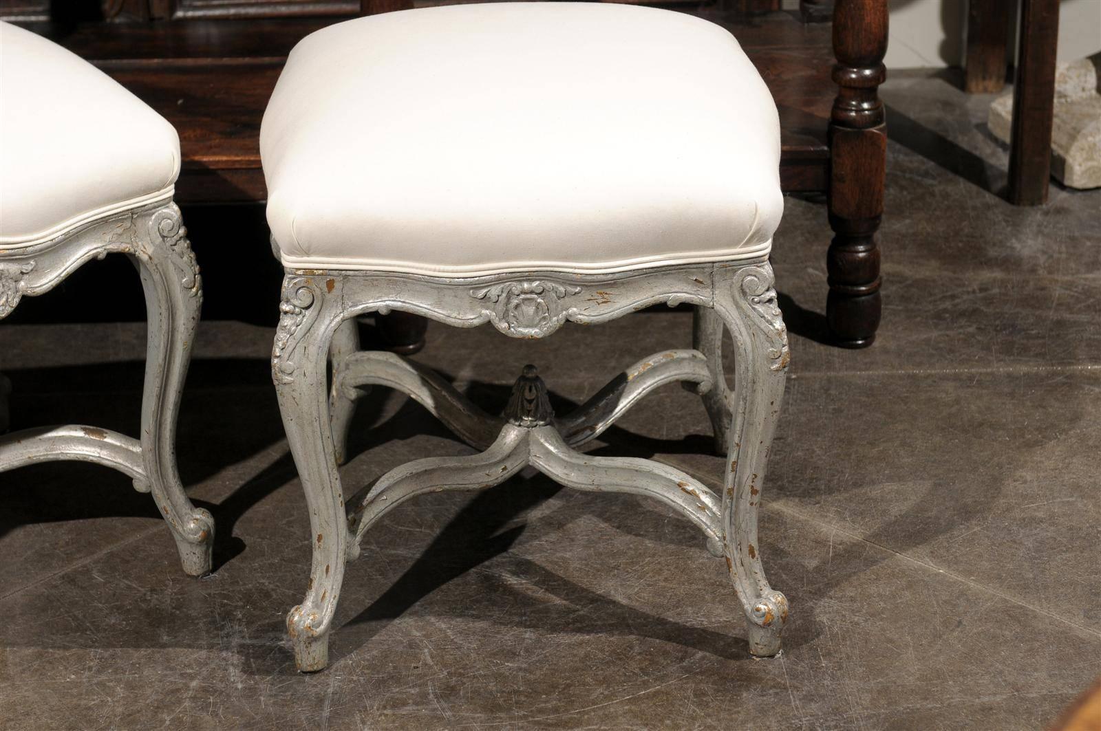 Pair of French Louis XV Style Silver Leaf Stools with Carved Cross Stretcher For Sale 3