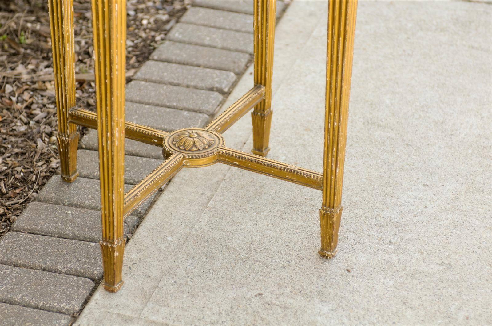 French Napoleon III Round Giltwood Marble Top Guéridon Table, circa 1870 3