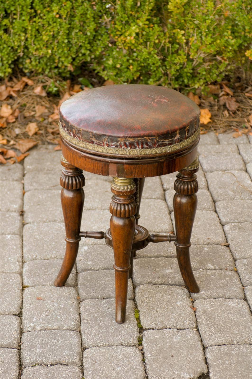 Round English Early 19th Century Regency Stool with Adjustable Red Leather Seat For Sale 6