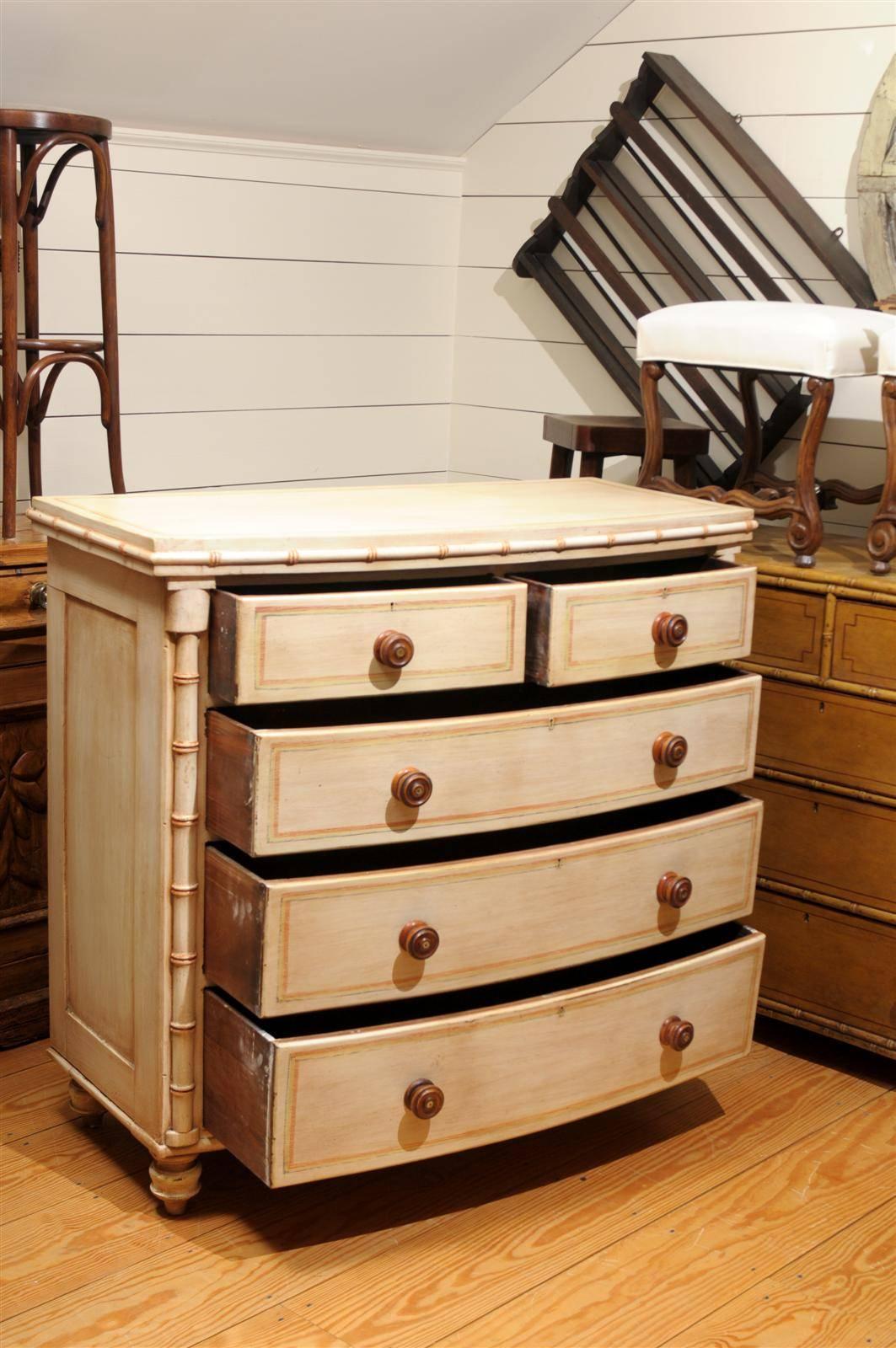 English Mid 19th Century Painted Five-Drawer Chest with Faux-Bamboo Side Posts 1