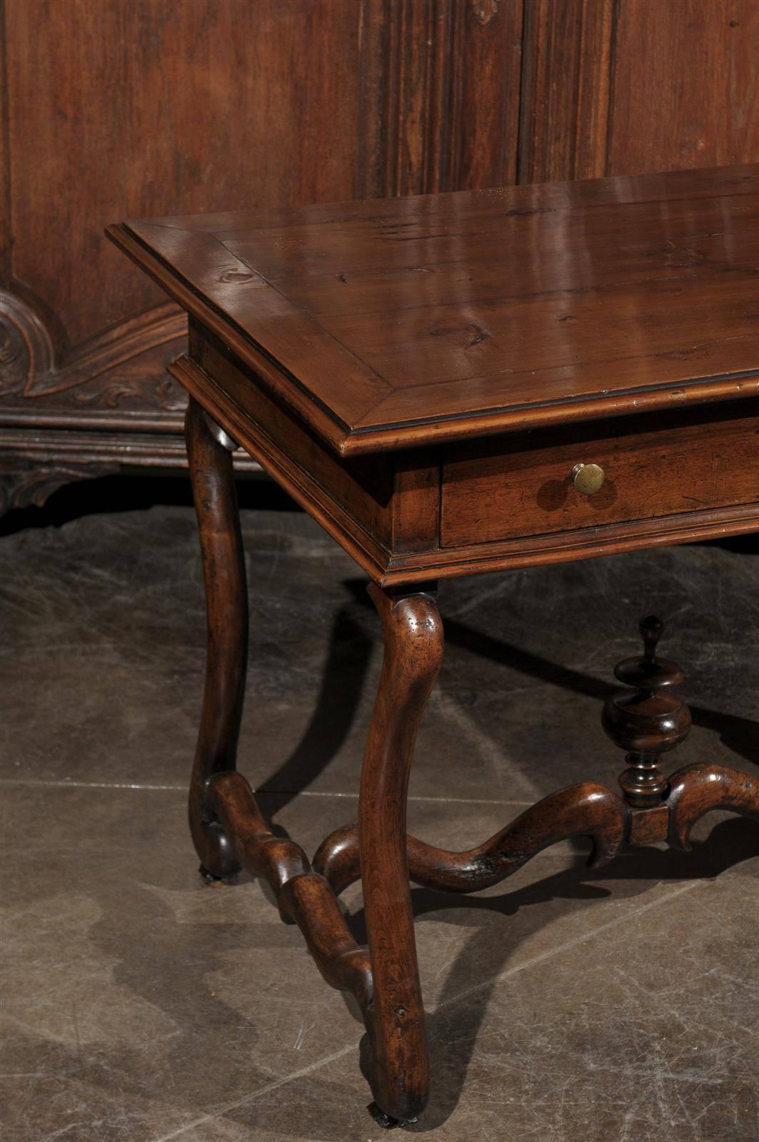 French Mid-19th Century Walnut Side Table, Single Drawer and Carved Stretcher In Good Condition In Atlanta, GA