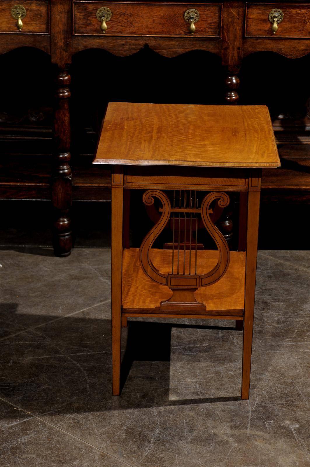 English 19th Century Collinson & Lock Satinwood Accent Table with Lyre Sides 2