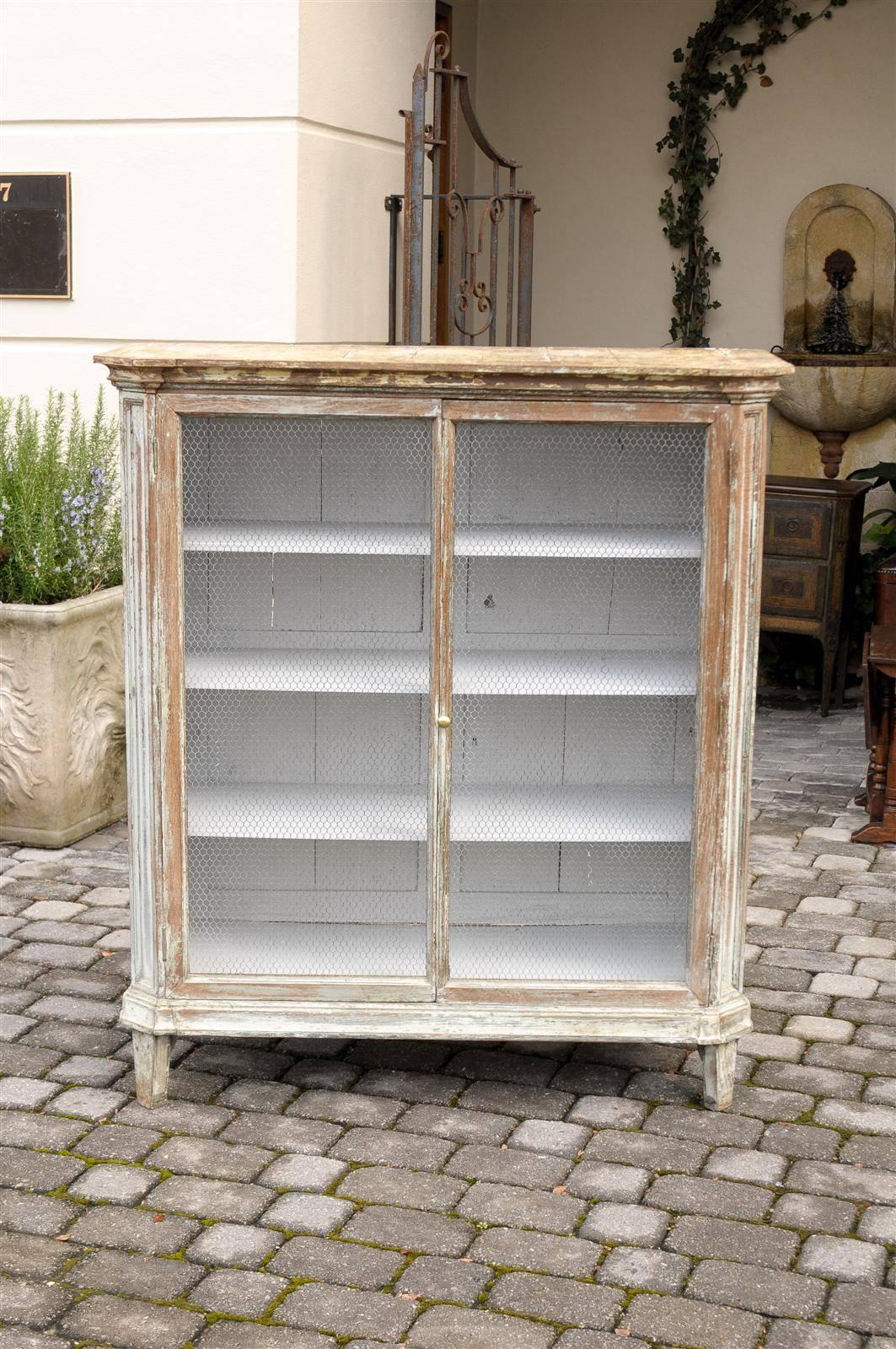 French Mid-19th Century Painted Cabinet with Chicken Wire Doors For Sale 2