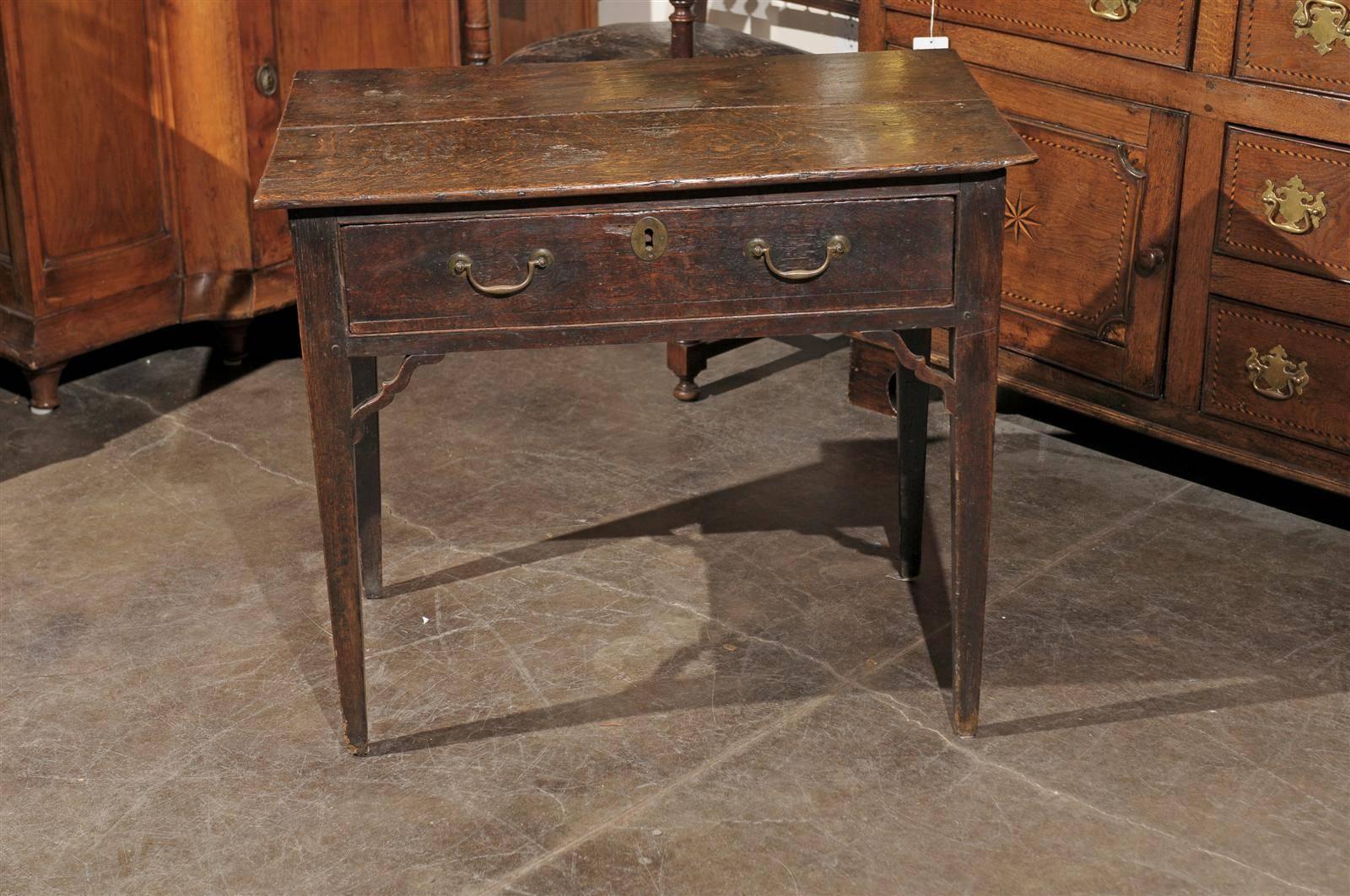 English Sheraton Oak Side Table with Drawer from Late 18th Century 5