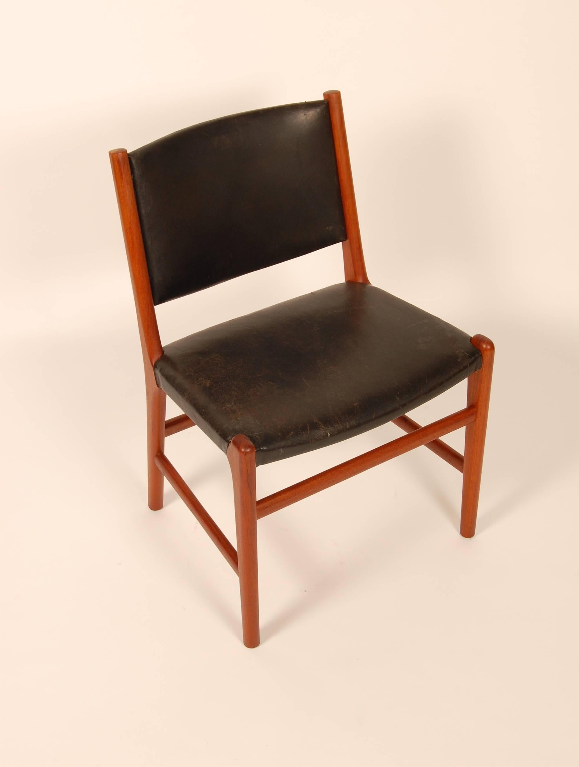 Leather Hans Wegner for Johannes Hansen Side Chair