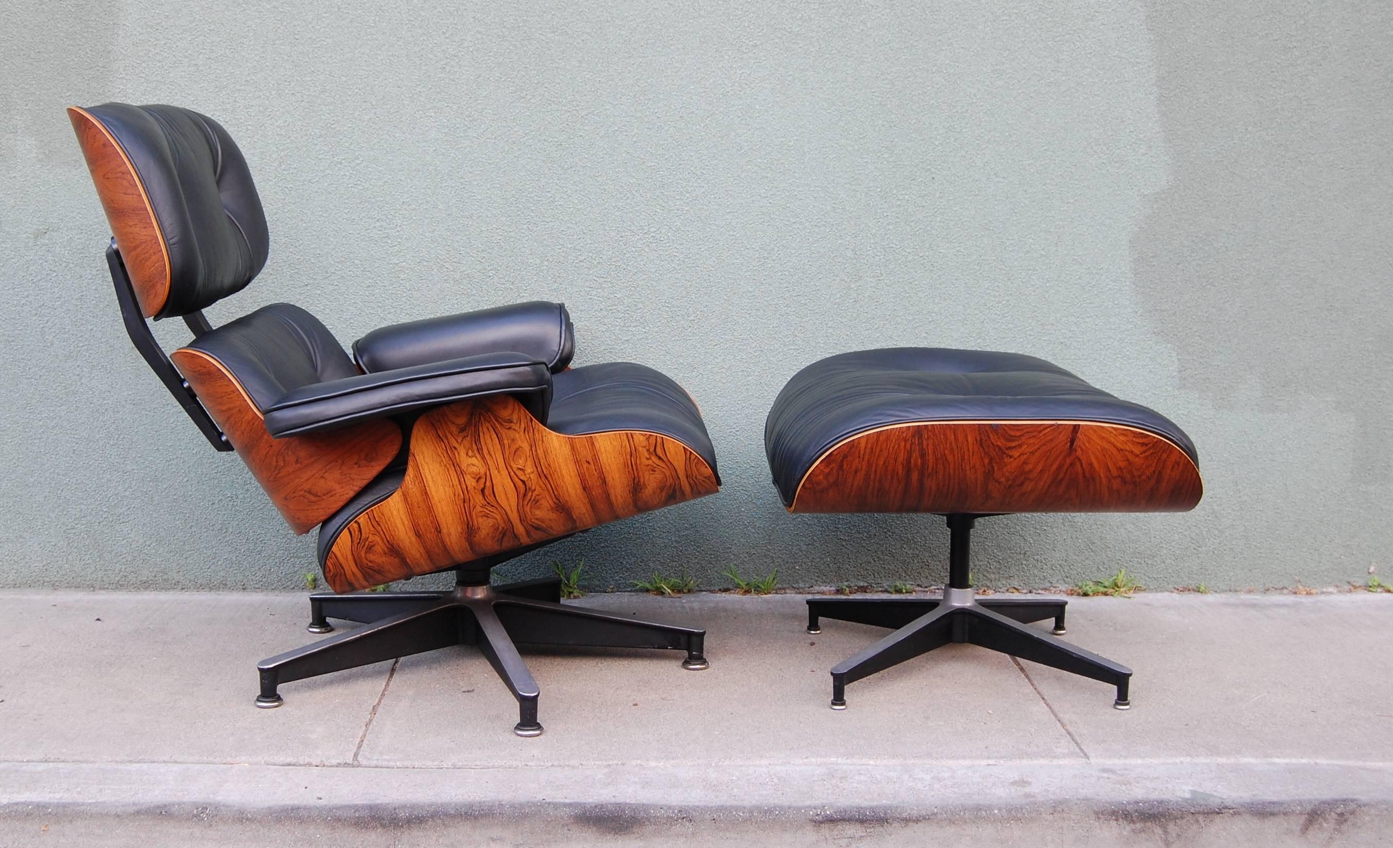 Late 20th Century 1970s Eames Lounge and Ottoman 670 / 671