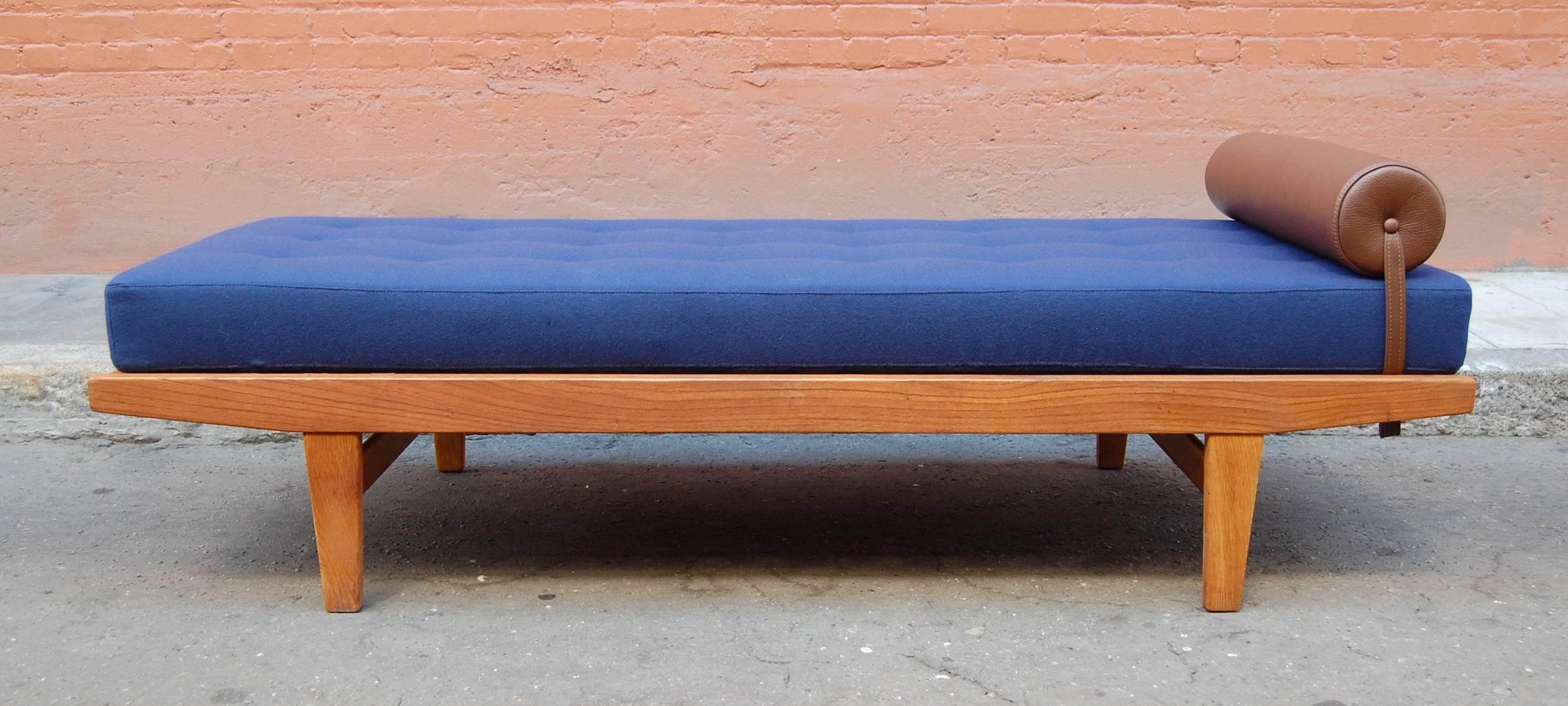 Scandinavian Modern Poul Volther 1950s Danish Daybed in Knoll Fabric