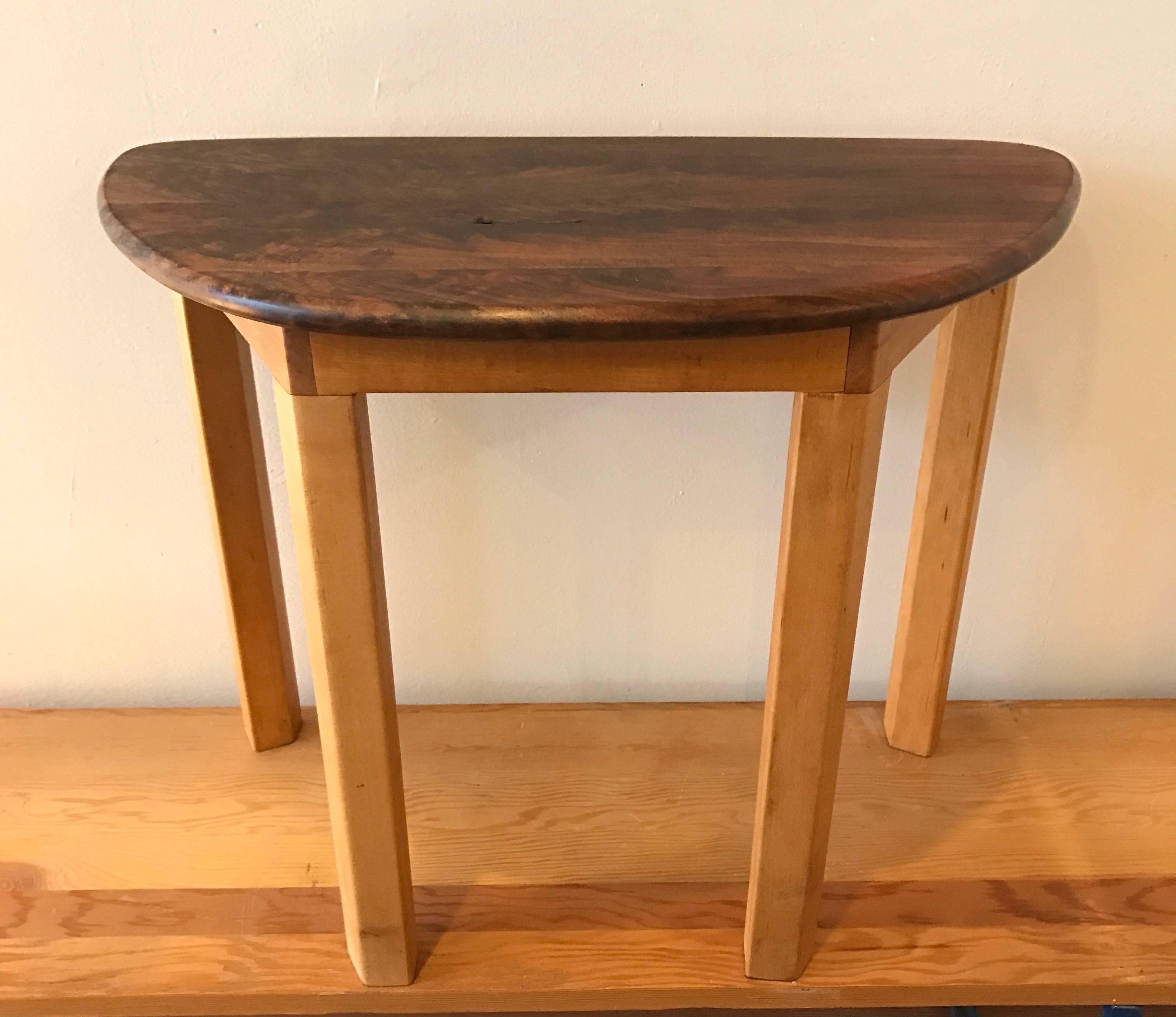 California Craft Studio Side Table In Excellent Condition In San Francisco, CA