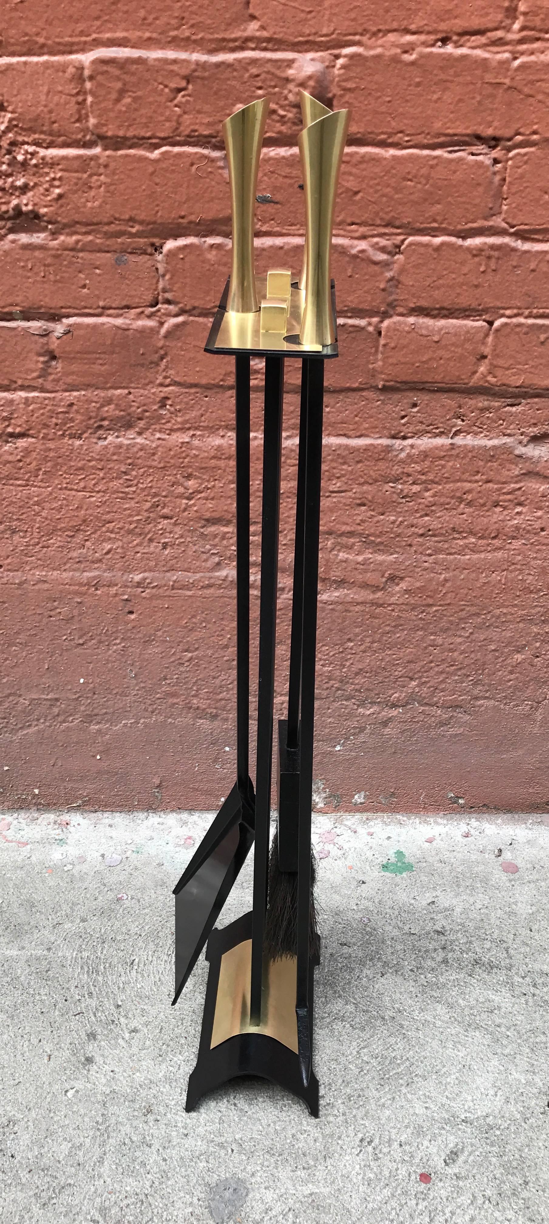 1950s Iron Modernist Fireplace Tools with Brass Accents In Excellent Condition In San Francisco, CA