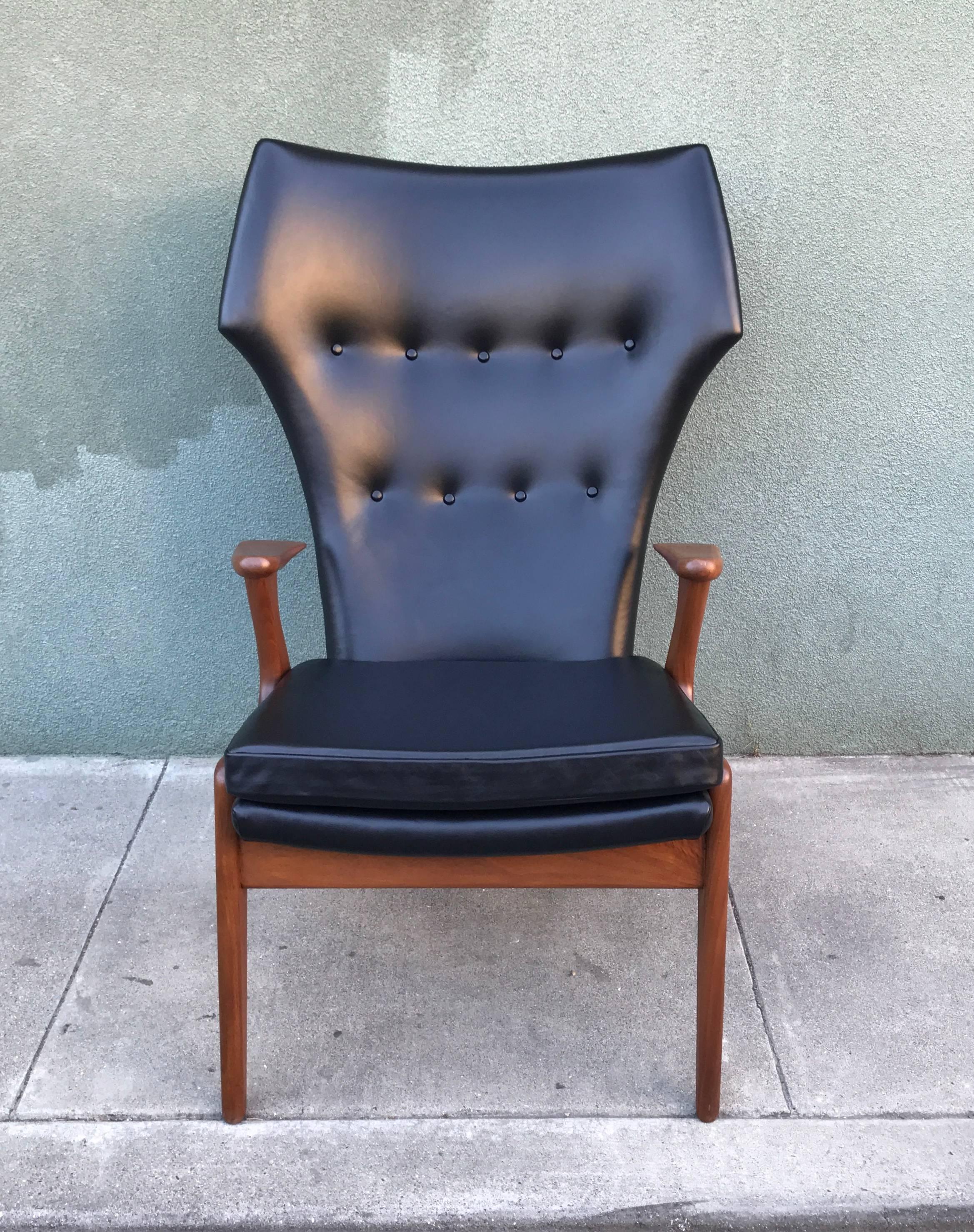 Kurt Ostervig Wingback Leather Lounge Chair In Excellent Condition For Sale In San Francisco, CA
