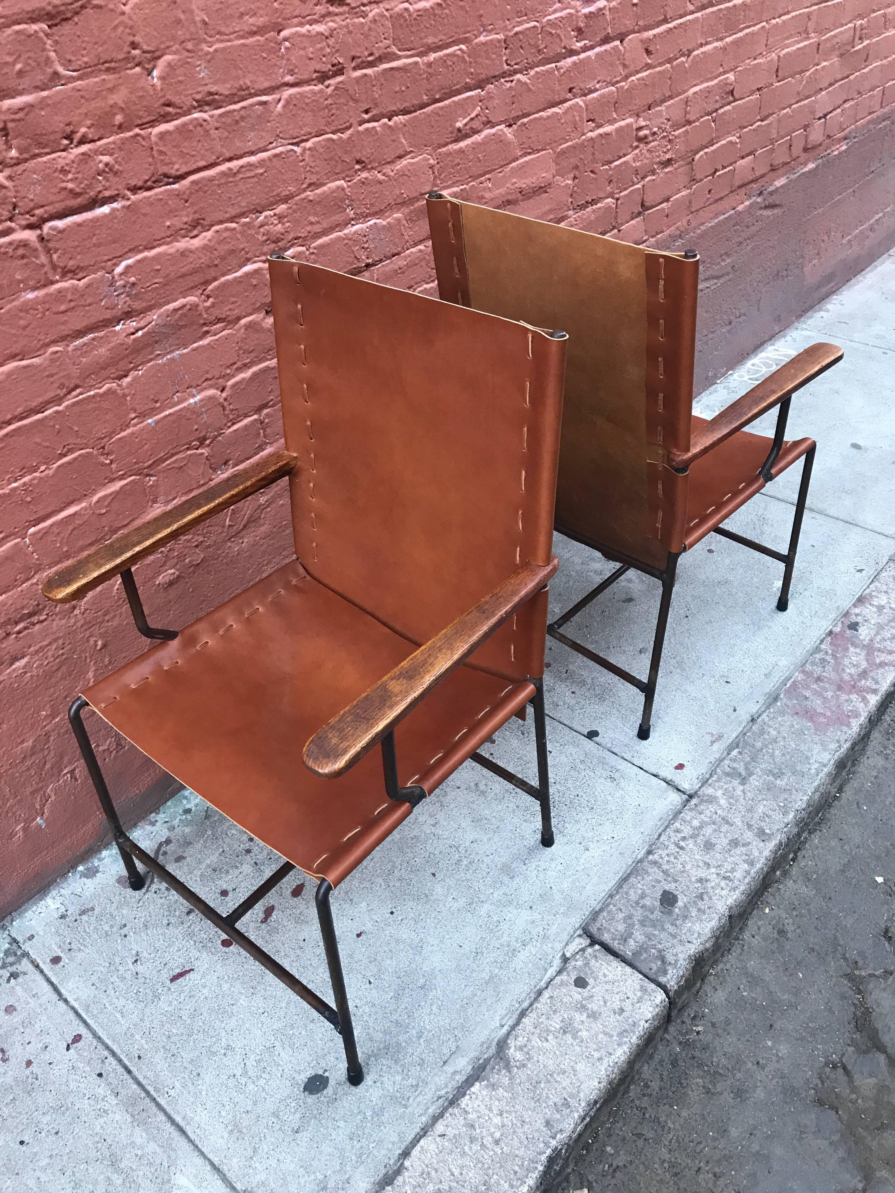 Pair of Mexican Modern Armchairs in Iron and Leather, circa 1950s For Sale 3