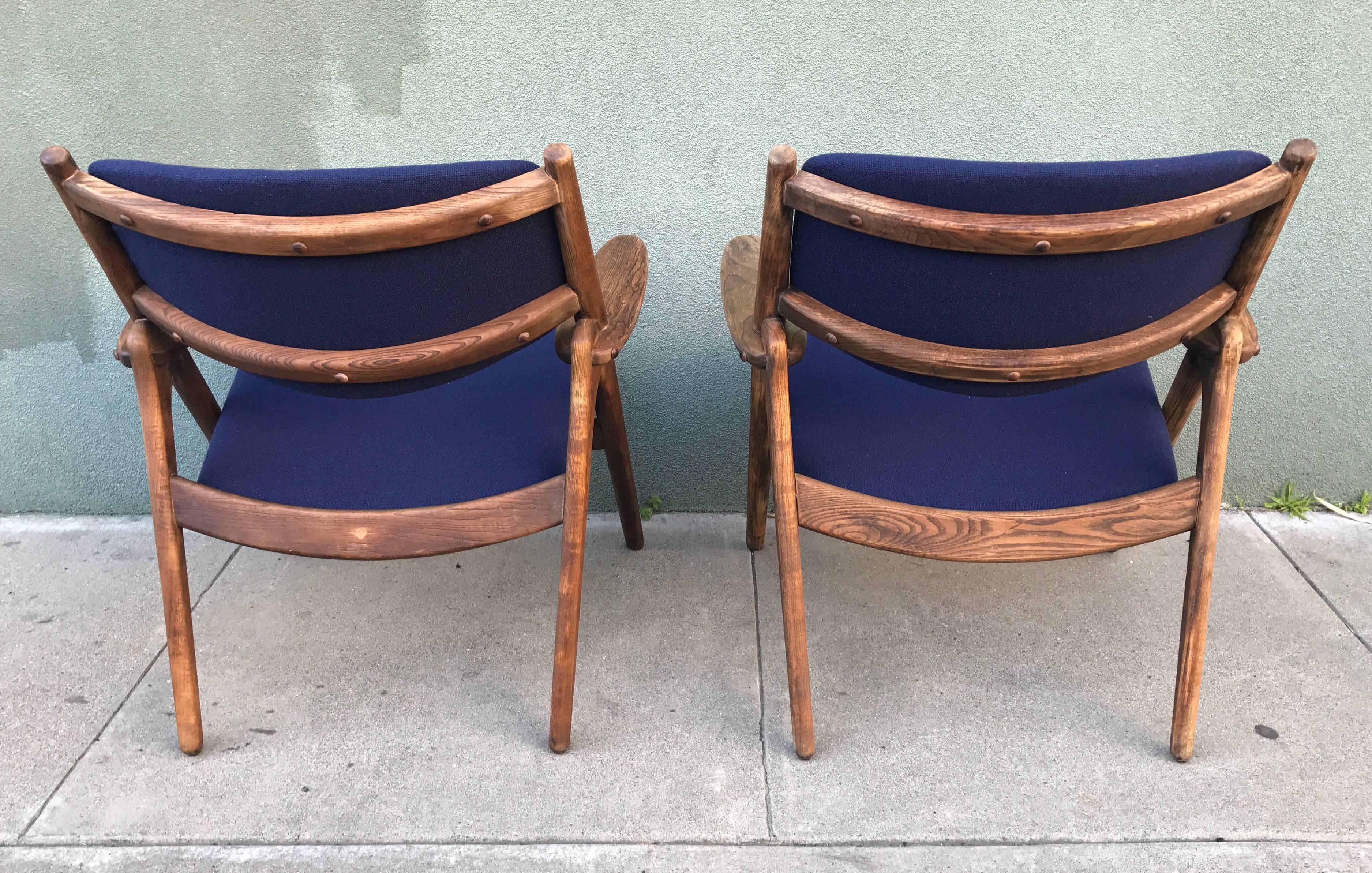Mid-20th Century Vintage Sawbuck Lounge Chairs, circa 1960s For Sale