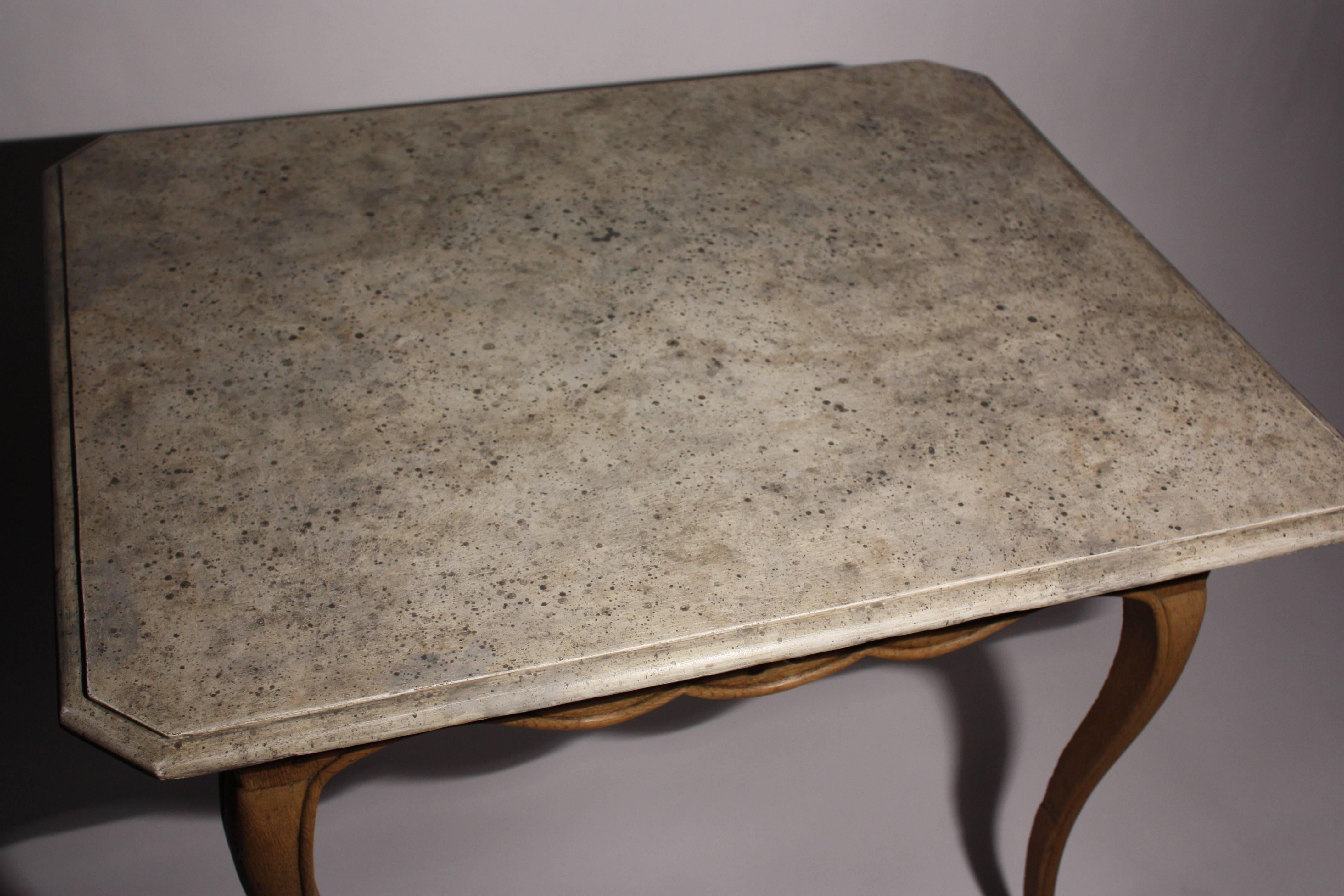 Louis XV Provincial Side Table, Faux Marble-Top In Excellent Condition In Doylestown, PA