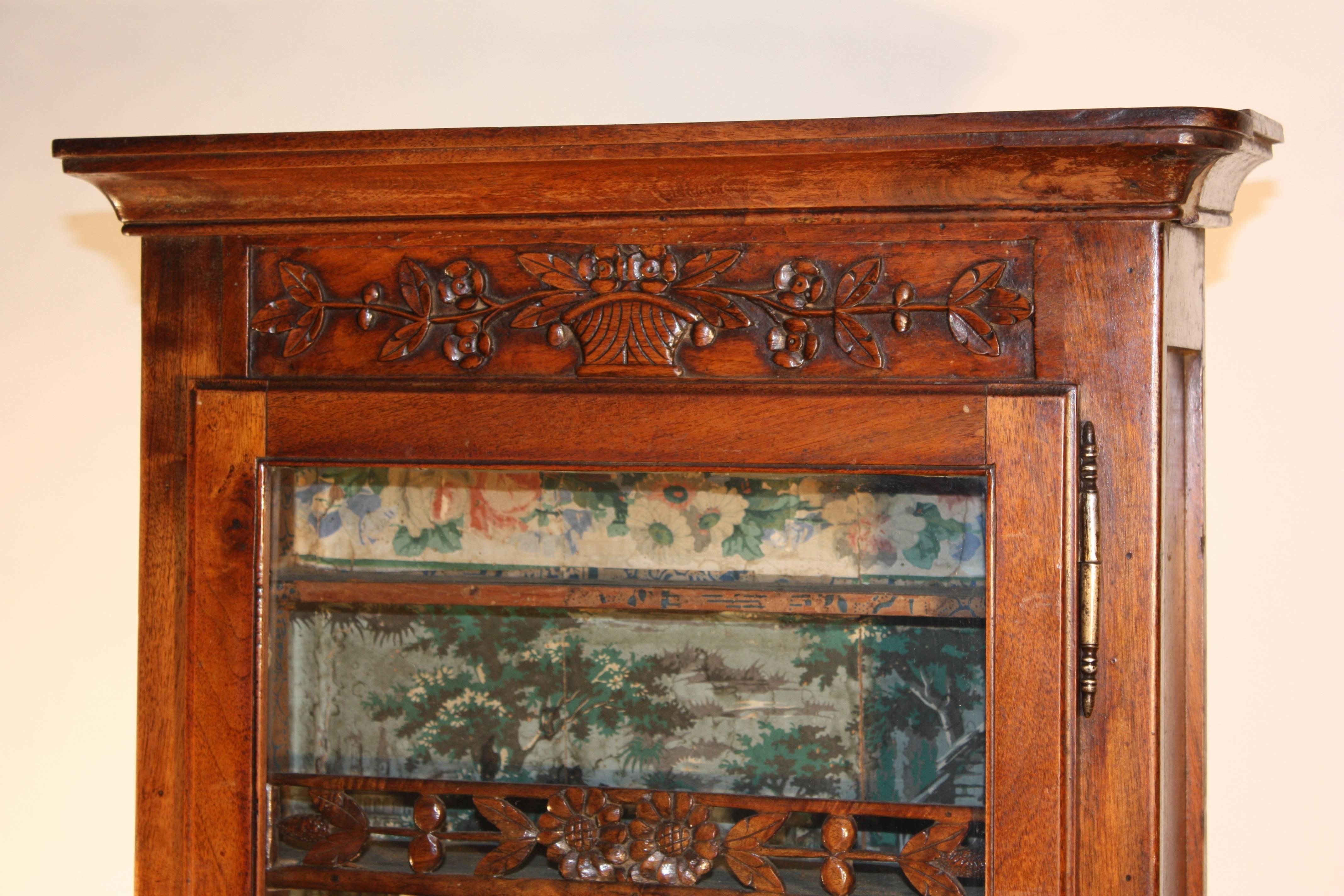 18th Century French Louis XV Wall Cabinet 1