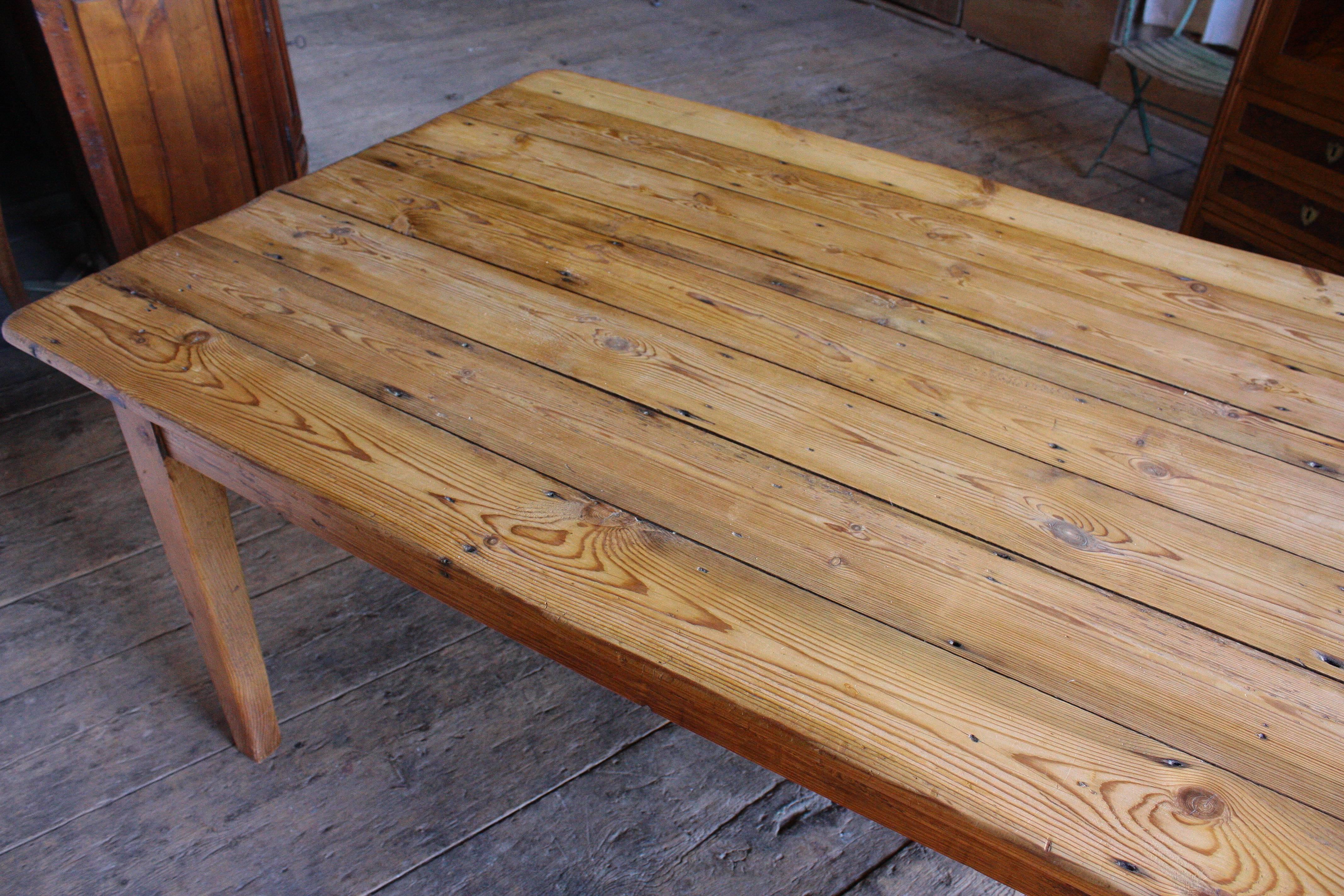 Pine Plank Top Farm Table 1