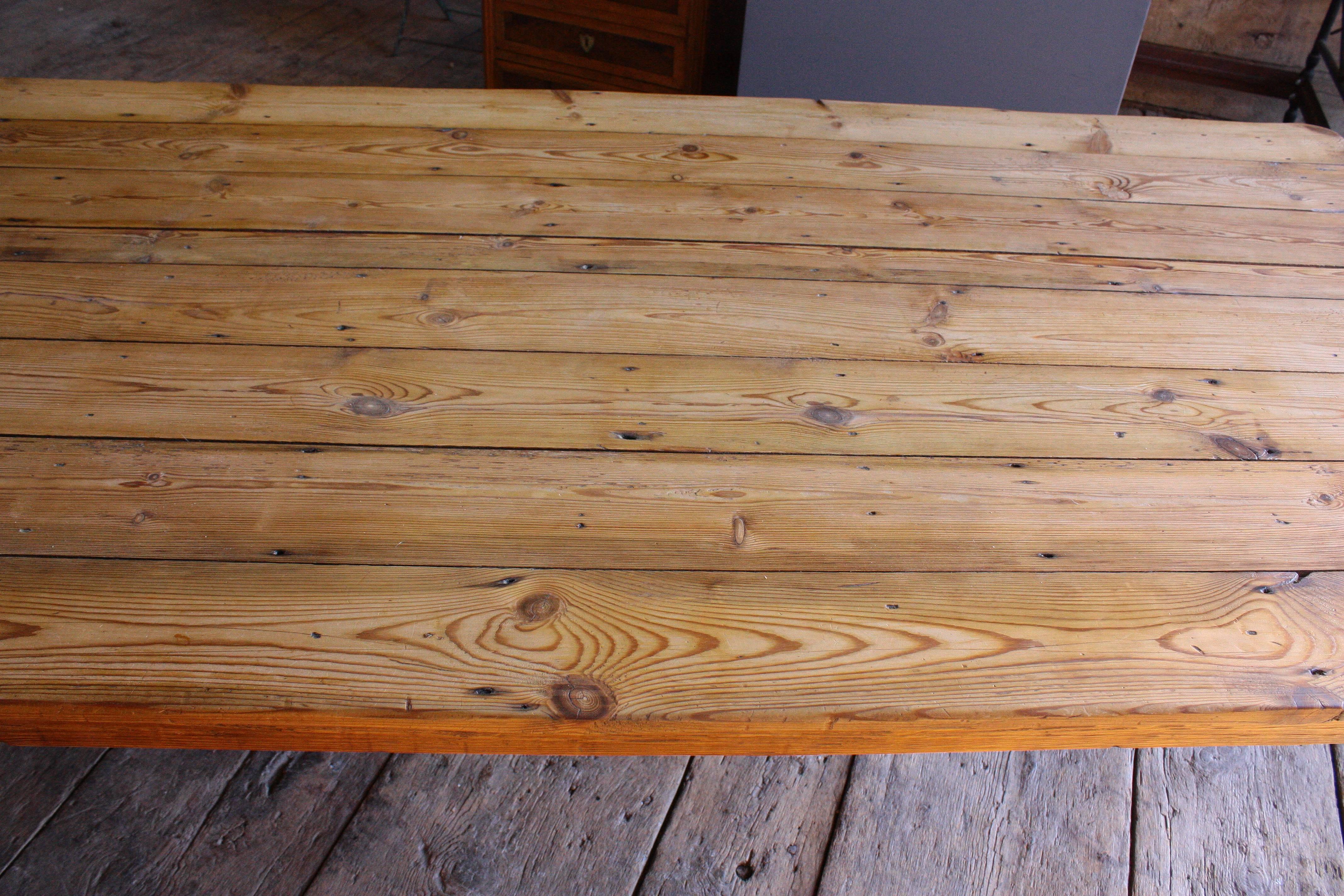 Pine Plank Top Farm Table 3