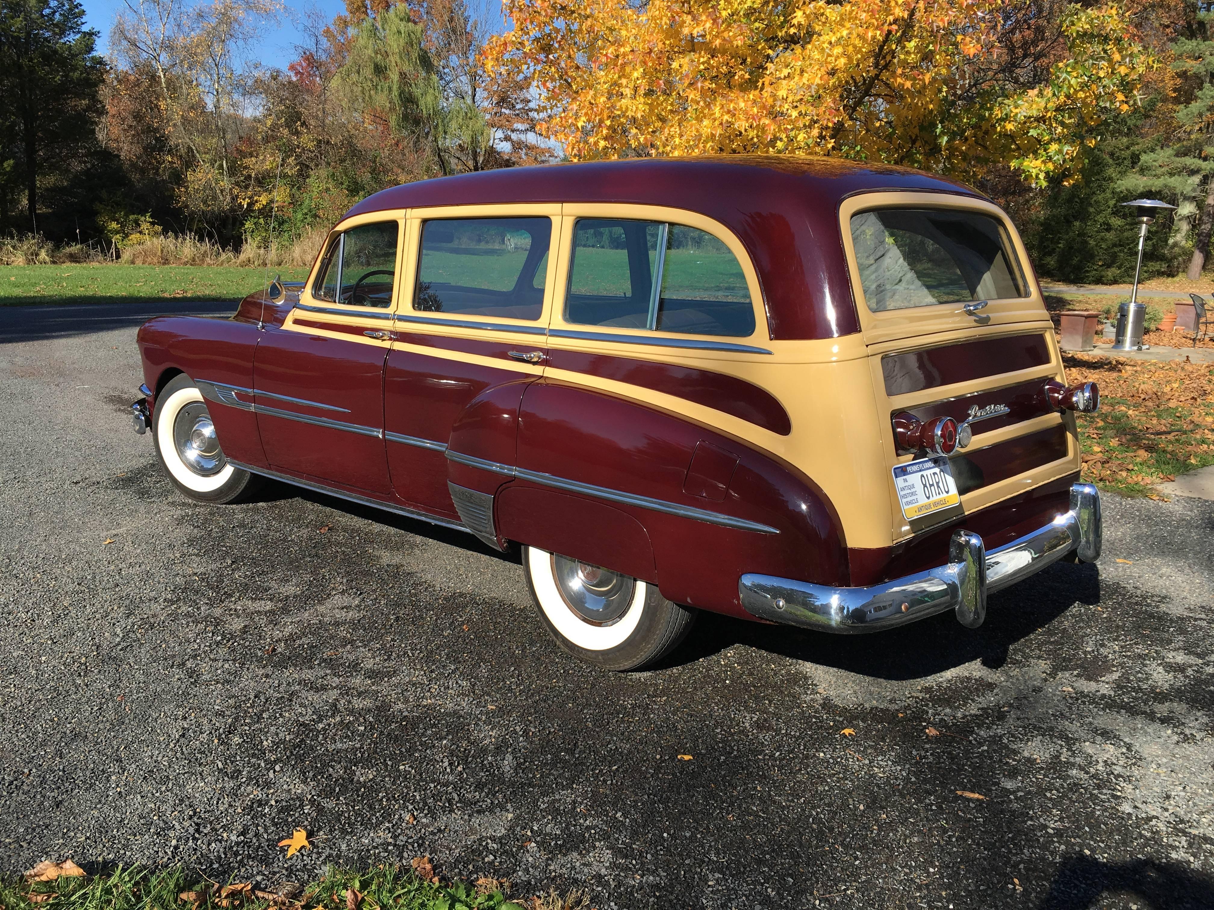 Classic Pontiac Chieftain Deluxe Wagon, 1952 In Excellent Condition In Doylestown, PA