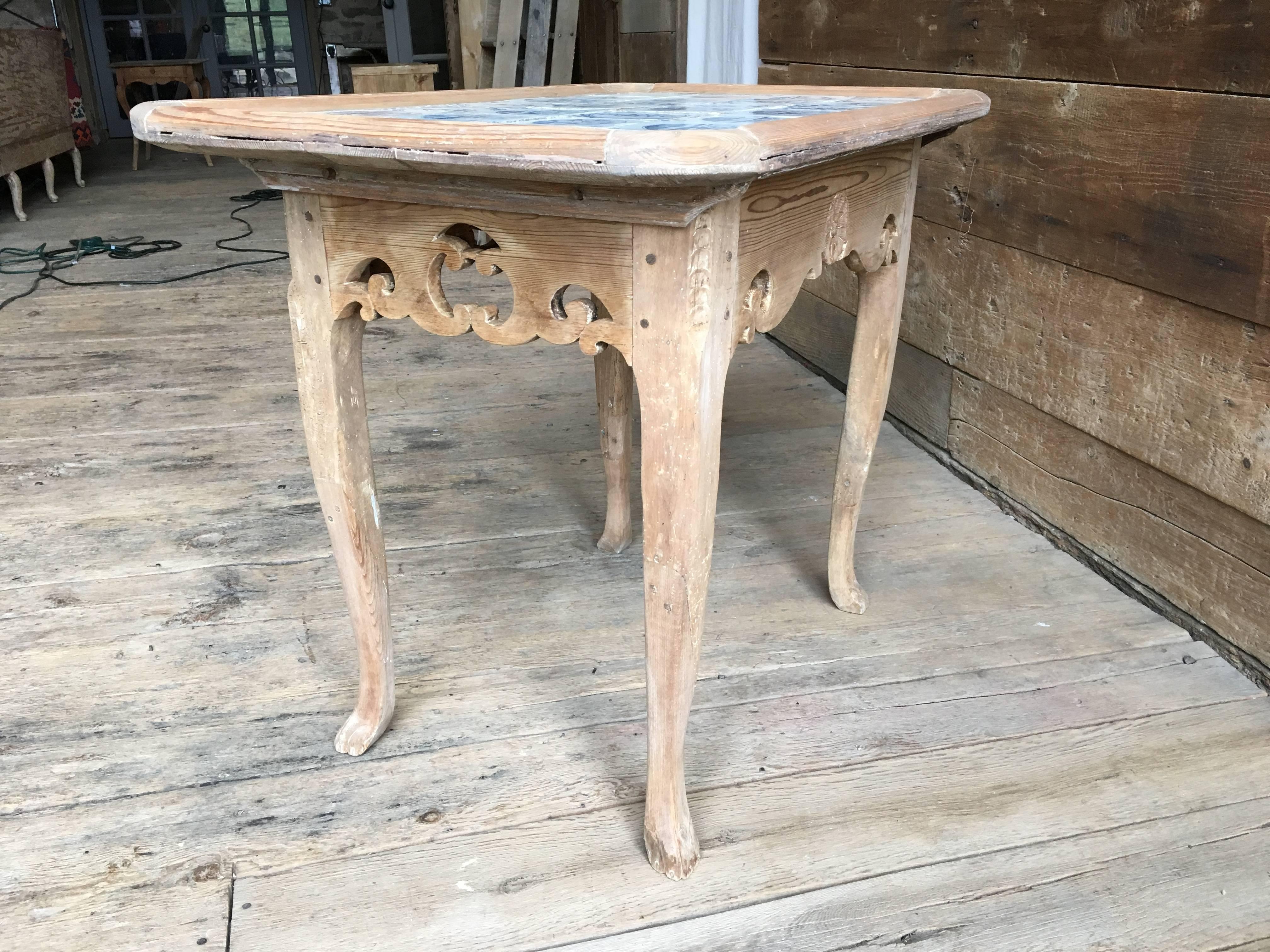 18th Century Dutch Delft Tile-Top Table In Good Condition In Doylestown, PA