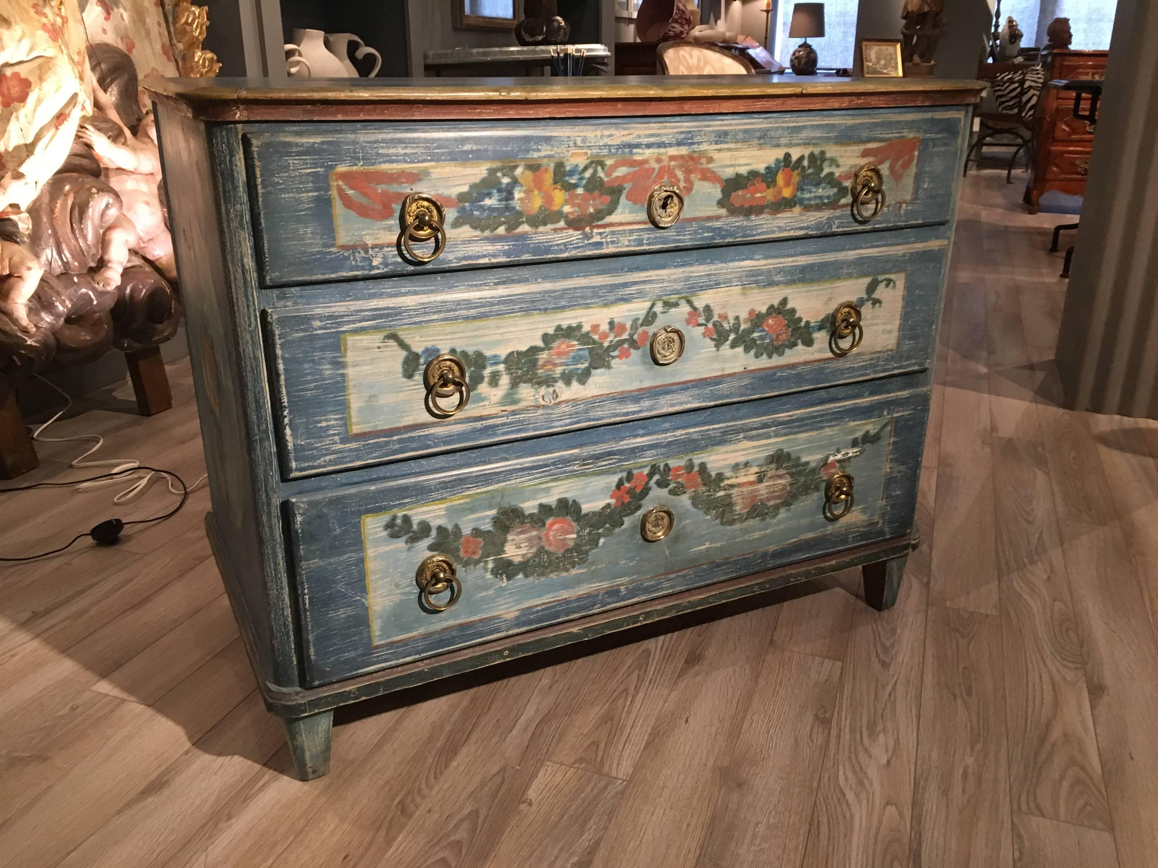 Early 19th Century Painted Commode, Continental In Good Condition In Doylestown, PA